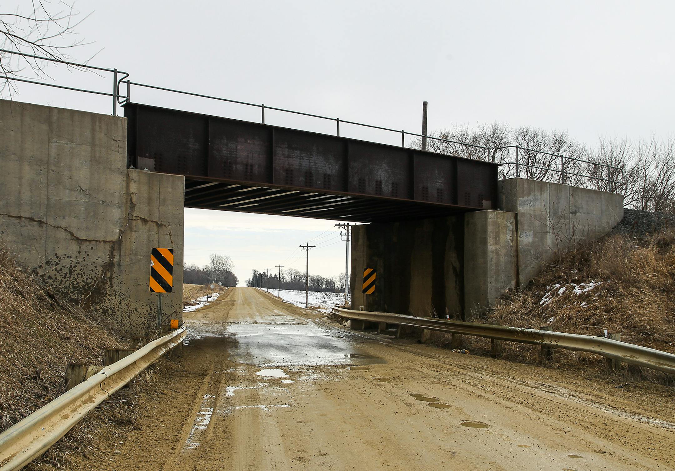 Dakota County bridges, 3-29-15, CSAH 80 from CSAH 23 to TH 3. Road reconstruction/bridge replacement. Spring 2016 to Fall 2016. Traffic impact: Major.