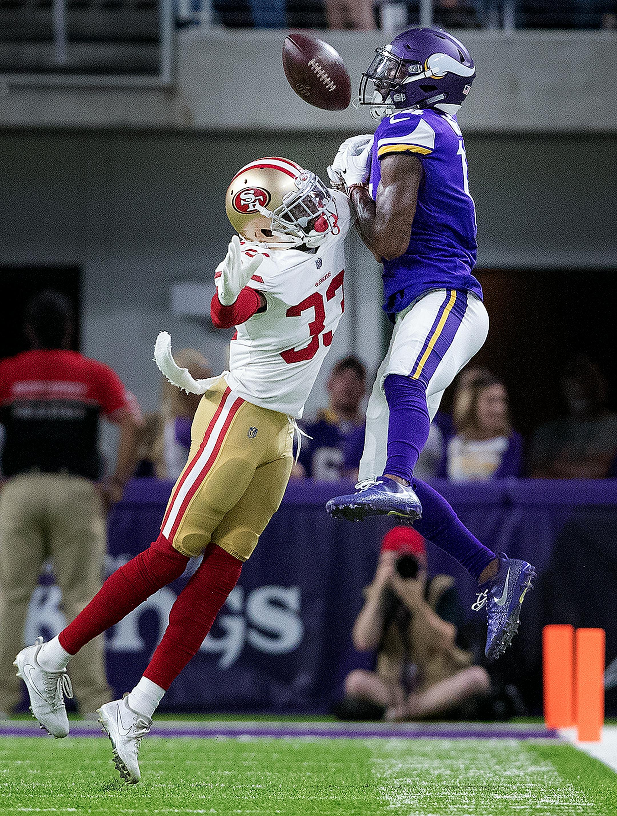 Rashard Robinson (33) broke up a pass intended for Stefon Diggs (14) in the second quarter. ] CARLOS GONZALEZ ï cgonzalez@startribune.com - August 27, 2017, Minneapolis, MN, US Bank Stadium, NFL, Minnesota Vikings vs. San Francisco 49ers