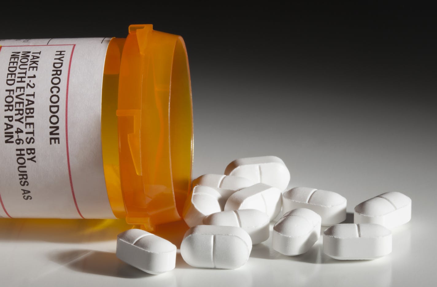 Hydrocodone is a popular prescription semi-synthetic opioid that is used to treat moderate to severe pain.