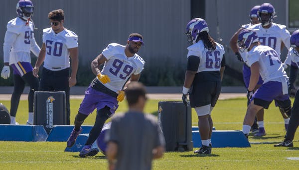 Vikings defensive end Danielle Hunter (99) went through minicamp in May and is being counted on heavily after a return from injury.