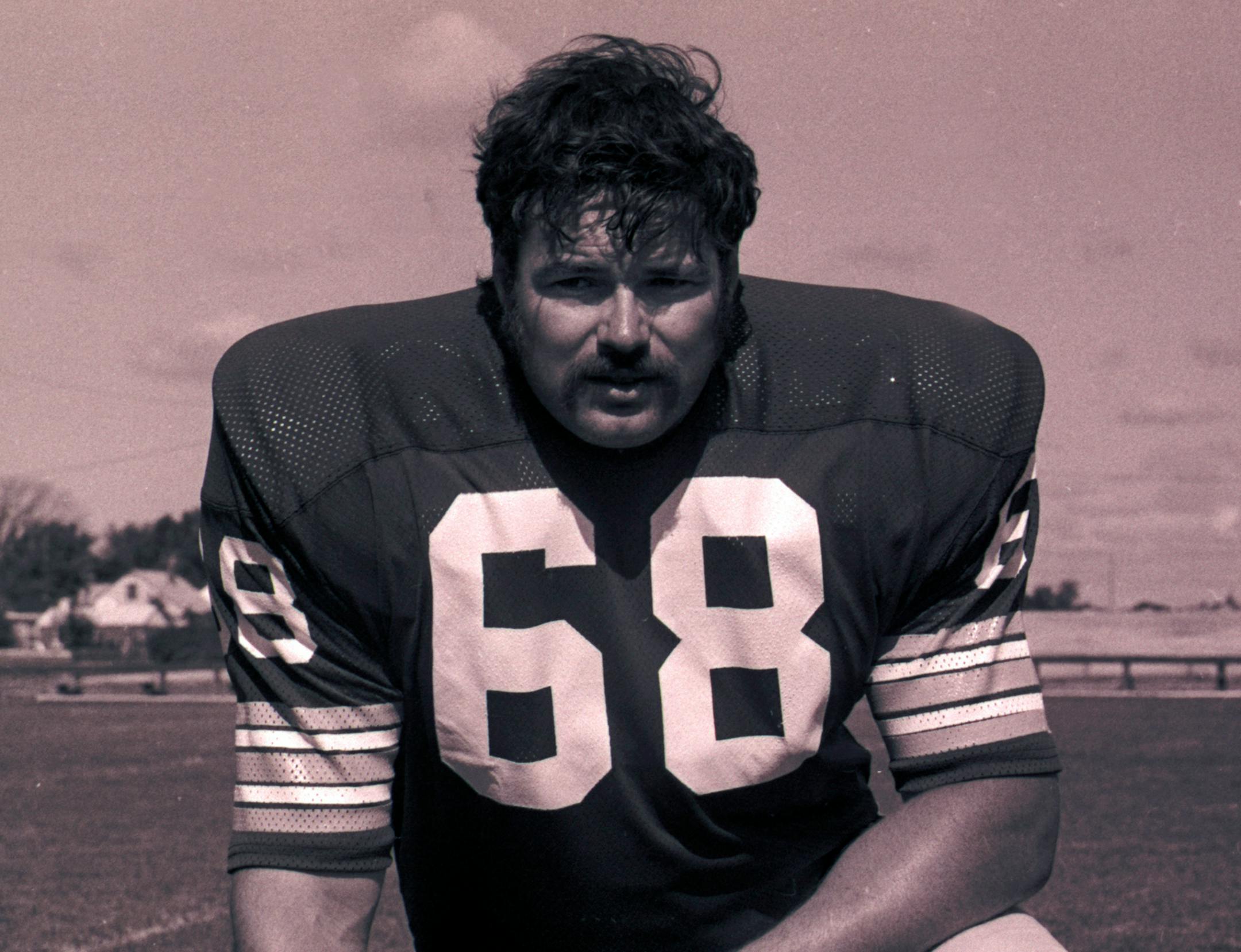 Packers guard Gale Gillingham in 1973. Gillingham won Super Bowls in his first two NFL seasons, but the Packers declined as his career in Green Bay continued.