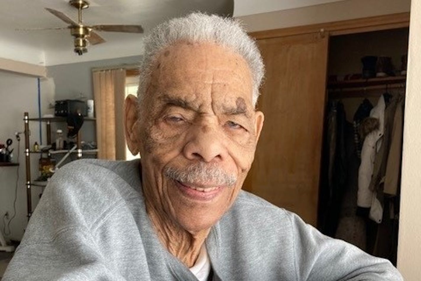 Portrait of Gordon Kirk in his home.