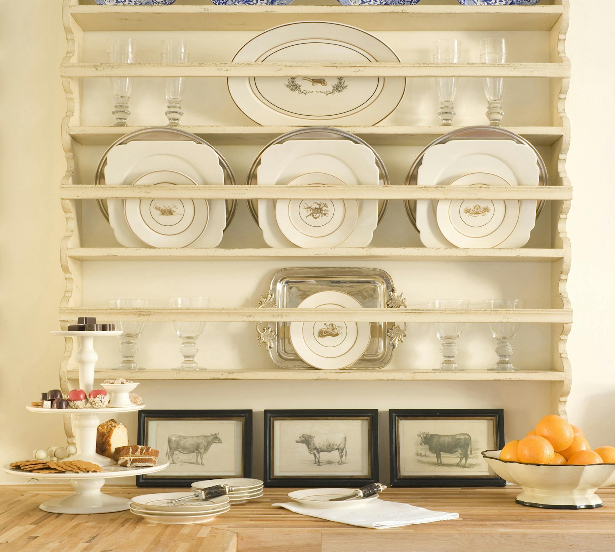The interior of your cabinets can be a thing of beauty if you use drawer dividers to control the chaos.