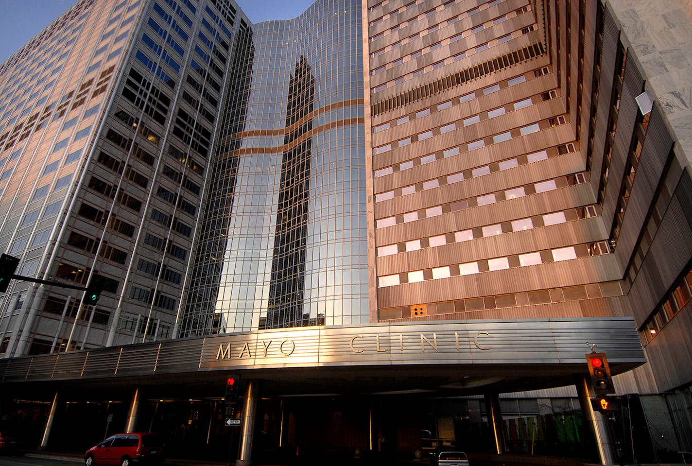 The Mayo Clinic's Gonda Building in downtown Rochester.