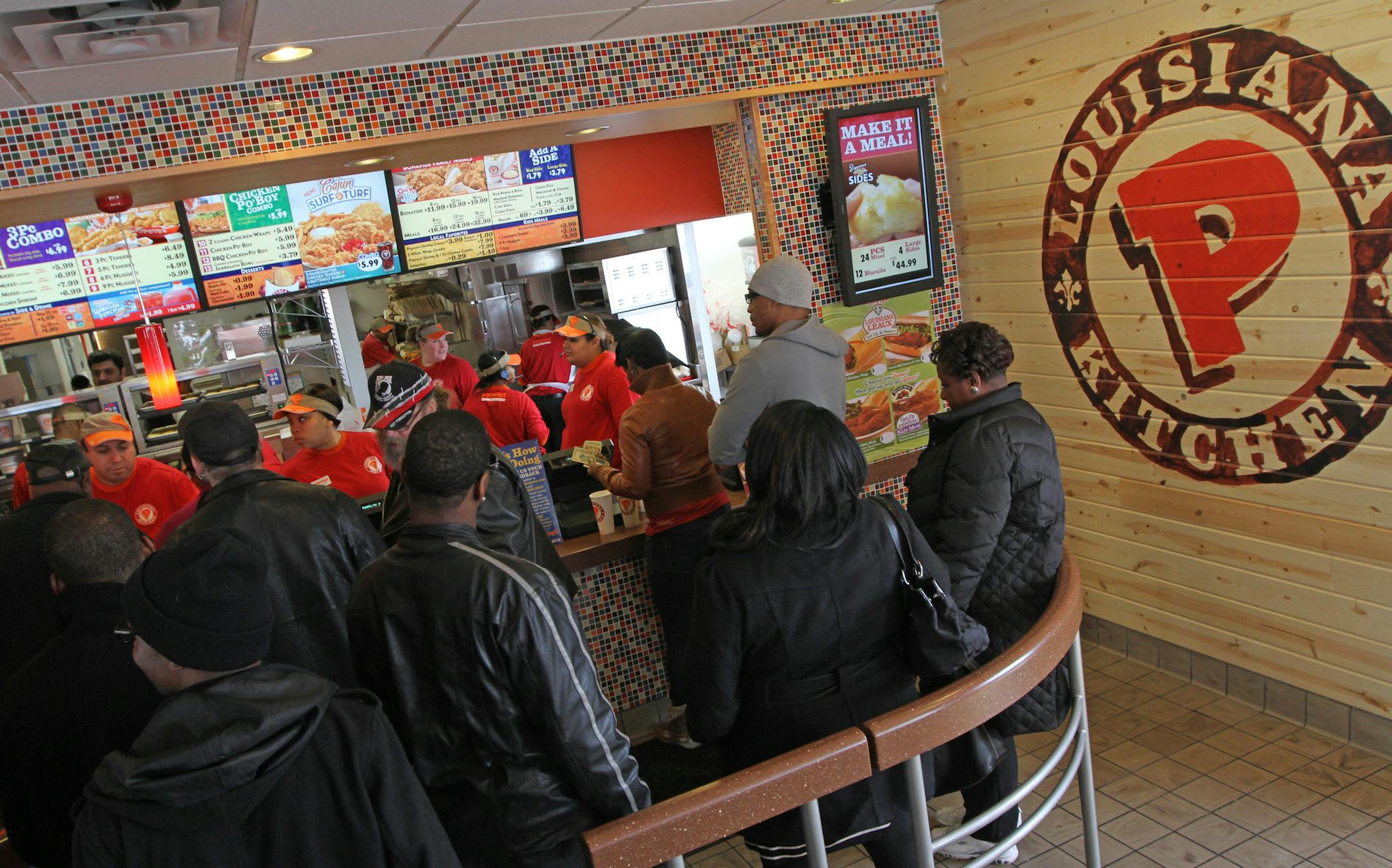 The first restaurant in the Twin Cities expansion opened in Brooklyn Park this week and had customers lined up for a taste.