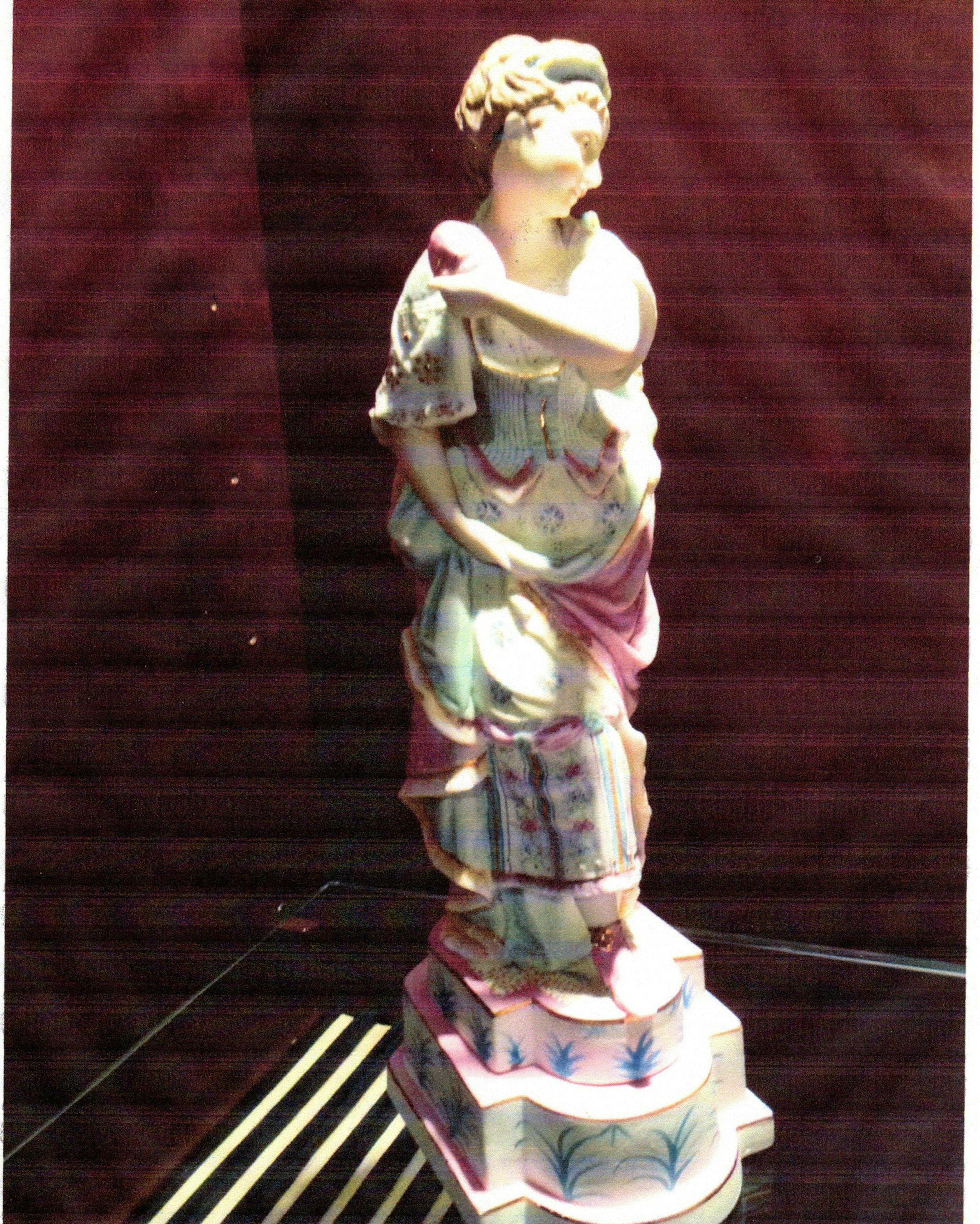 The old provery about looks being deceiving is true. (Handout) ORG XMIT: 1222140