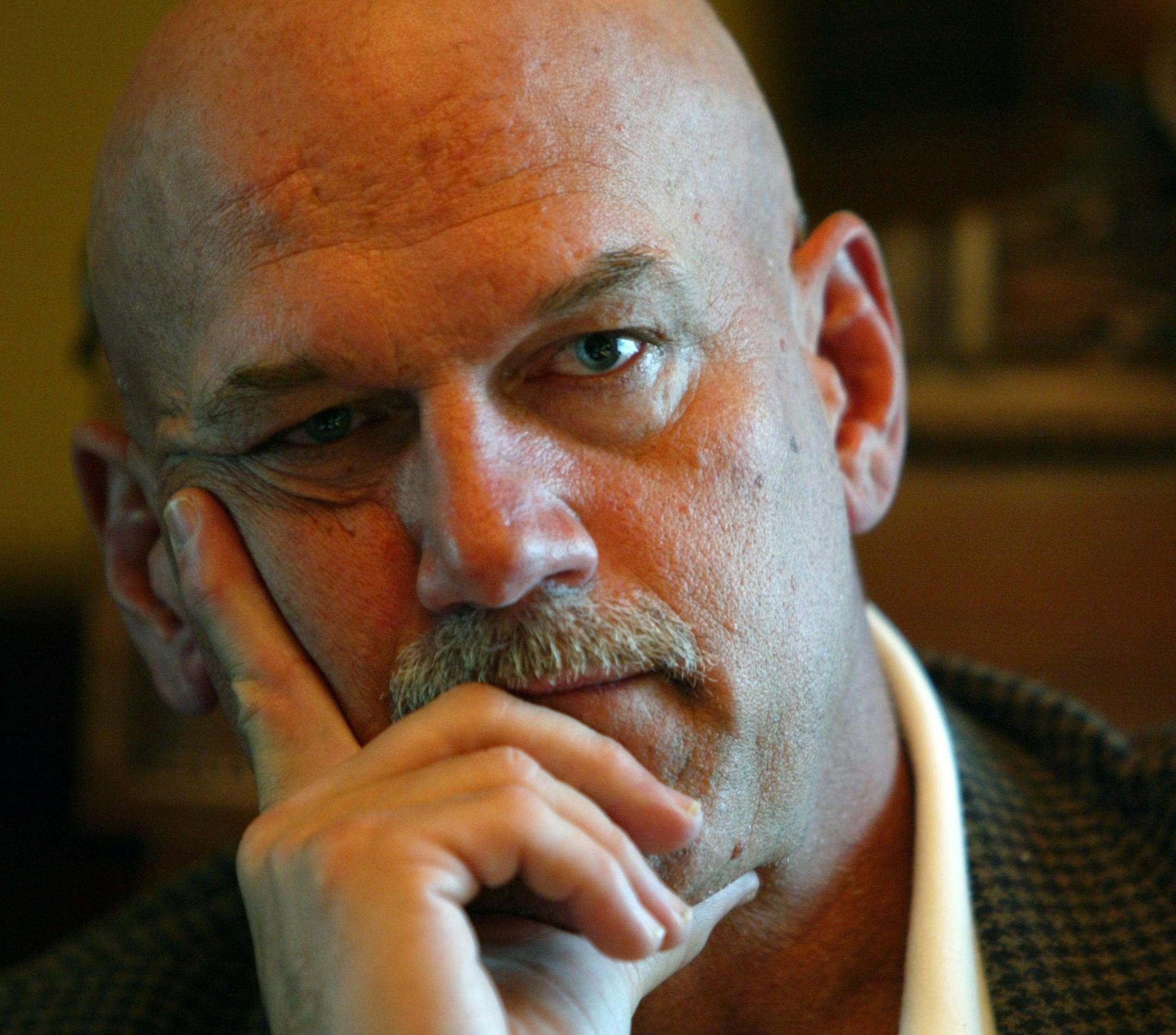 GENERAL INFORMATION: ST. PAUL - Gov. Jesse Ventura did a series of one on one interviews with major media outlets in his office Wednesday afternoon. IN THIS PHOTO: Gov. Jesse Ventura during the half hour interview with two Star Tribune reporters in his office Wednesday afternoon. ORG XMIT: MIN2014070221005069