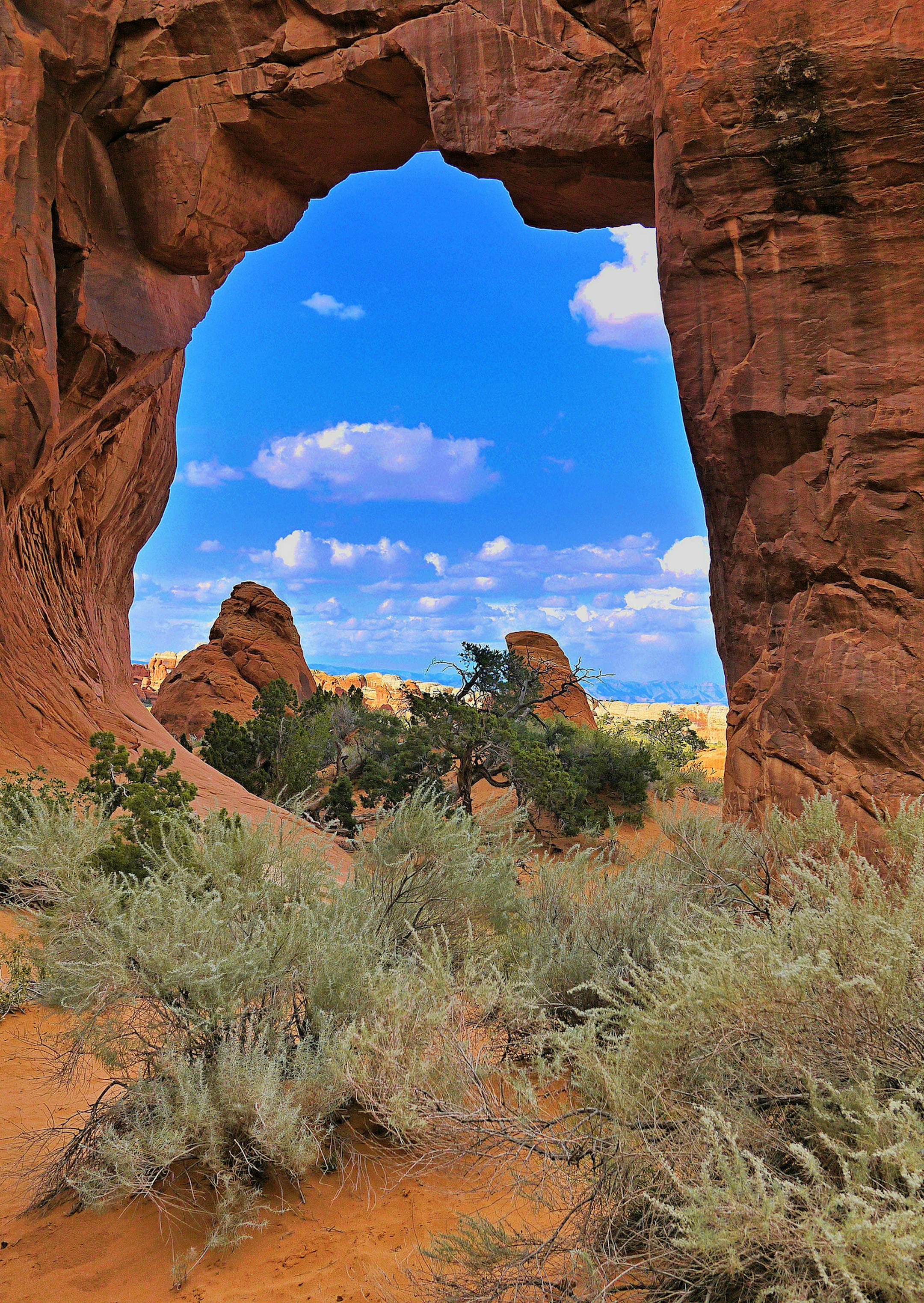 In October 2013 my wife and I left Albuquerque, NM driving north to tour parts of Utah canyon country. When all done we had visited and enjoyed Canyon De Chelly, Valley of the Gods, Natural Bridges National Monument, Newspaper Rock Monument, Canyonlands National Park , and Arches National Park. Along the way we based ourselves in Bluff, UT and Moab, UT. Eventually we looped back to finish a great two week getaway with the Albuquerque Balloon Fiesta. It was a memorable trip filled with wonderful