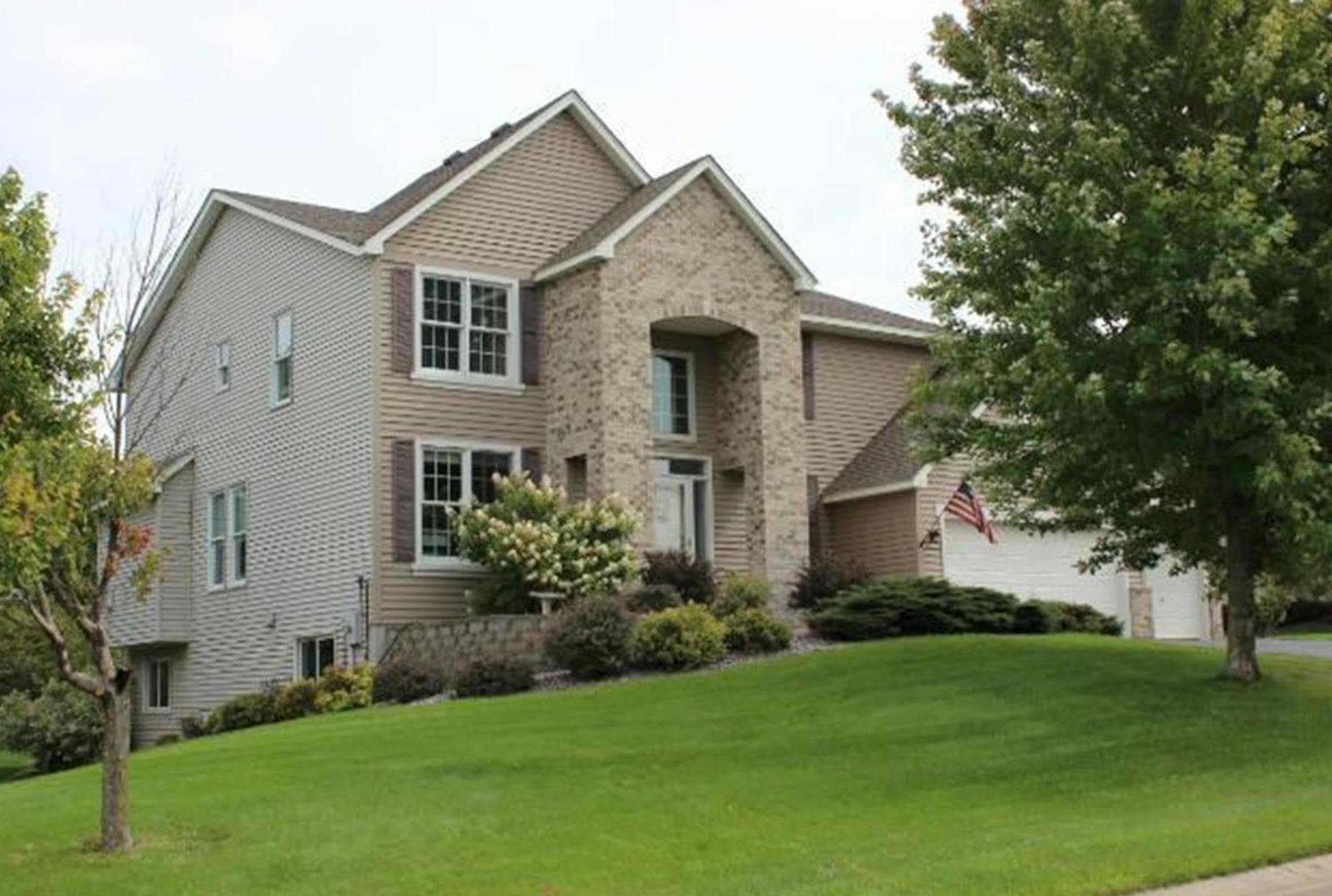 ... Apple Valley
Built in 1998, this four-bedroom, three-bath house has 3,016 finished square feet and features four bedrooms and a loft on one level, vaulted foyer, fireplace, unfinished walkout lower level, large Trex deck, patio, sprinkler system and three-car attached, insulated garage. Listed by Laurie Gandrud, Keller Williams Integrity Realty, 612-220-6922.