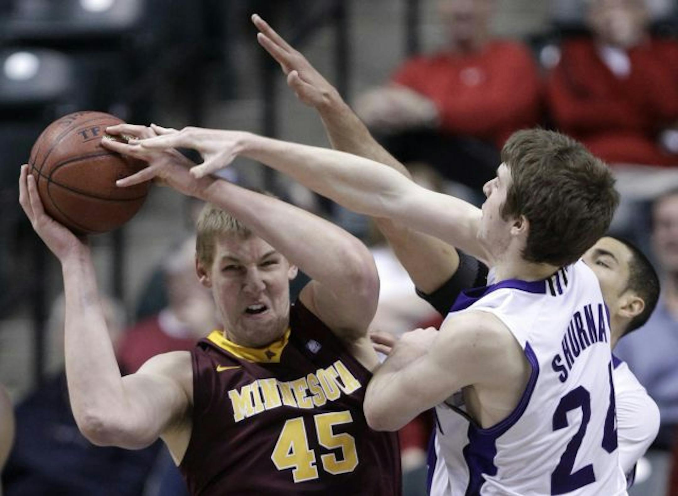 Former Gophers center Colton Iverson (45) is reportedly transferring to Colorado State.