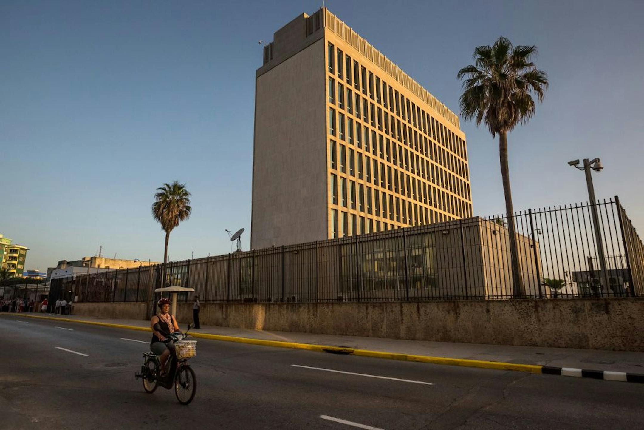 The American Embassy in Havana on July 20, 2015. The most probable cause of a series of mysterious afflictions that sickened American spies and diplomats abroad in the past several years was radiofrequency energy, a type of radiation that includes microwaves, the National Academies of Sciences, Engineering, and Medicine has concluded in a report.
