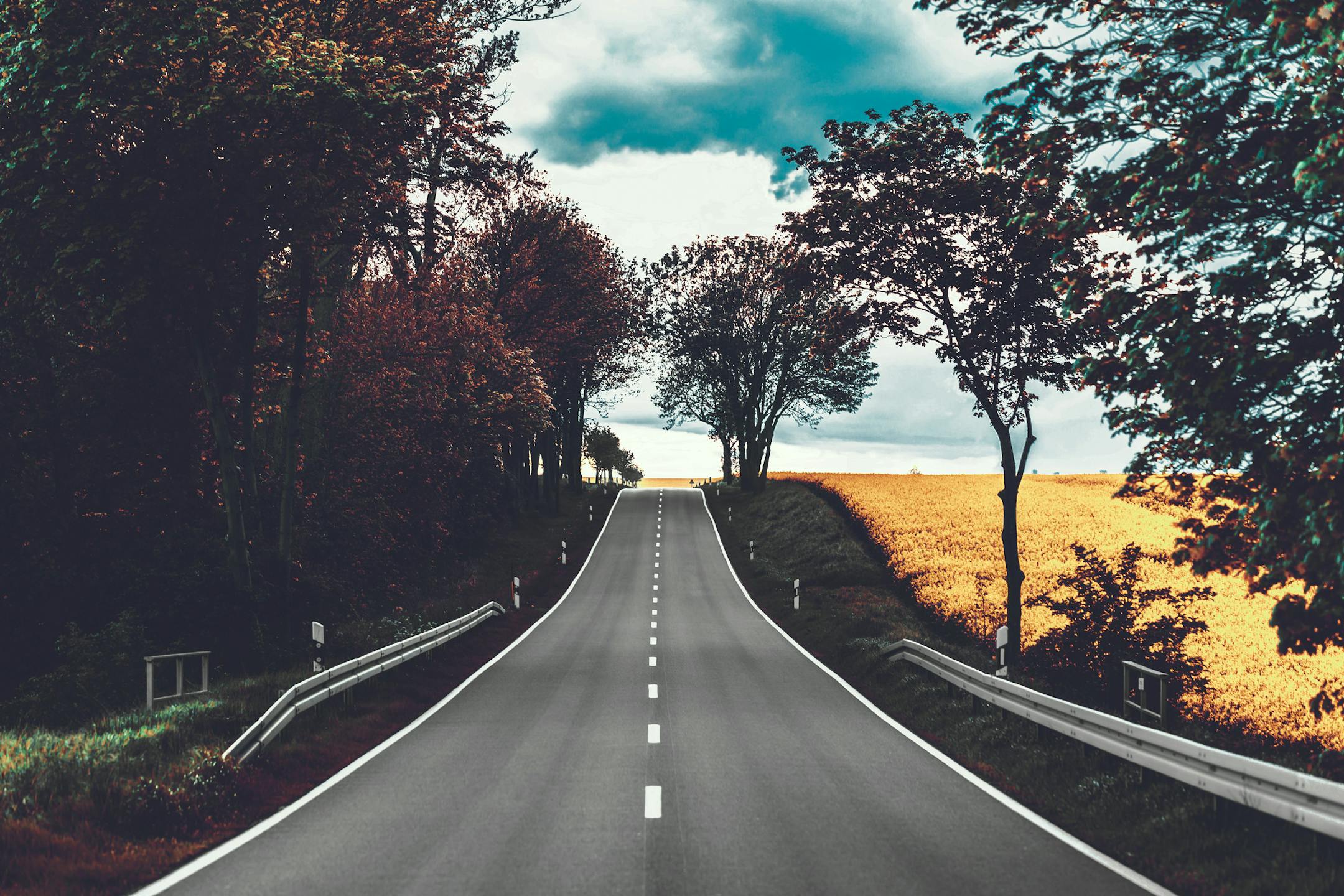 Enjoy this stock image of a road trip -- it's almost certainly not Minnesota.