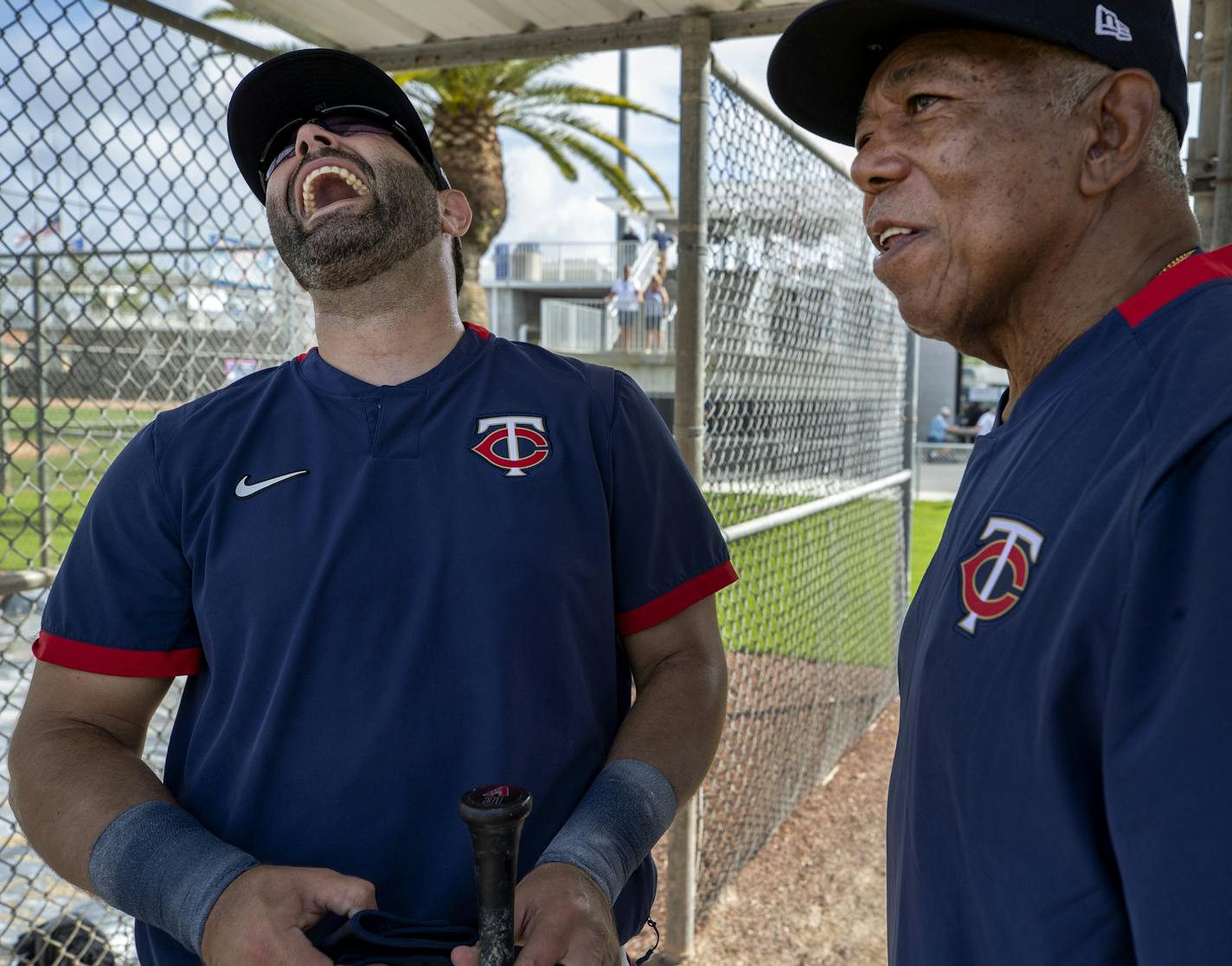 New Twins catcher Alex Avila, left, joked with Twins legend Tony Oliva during a recent spring training practice.