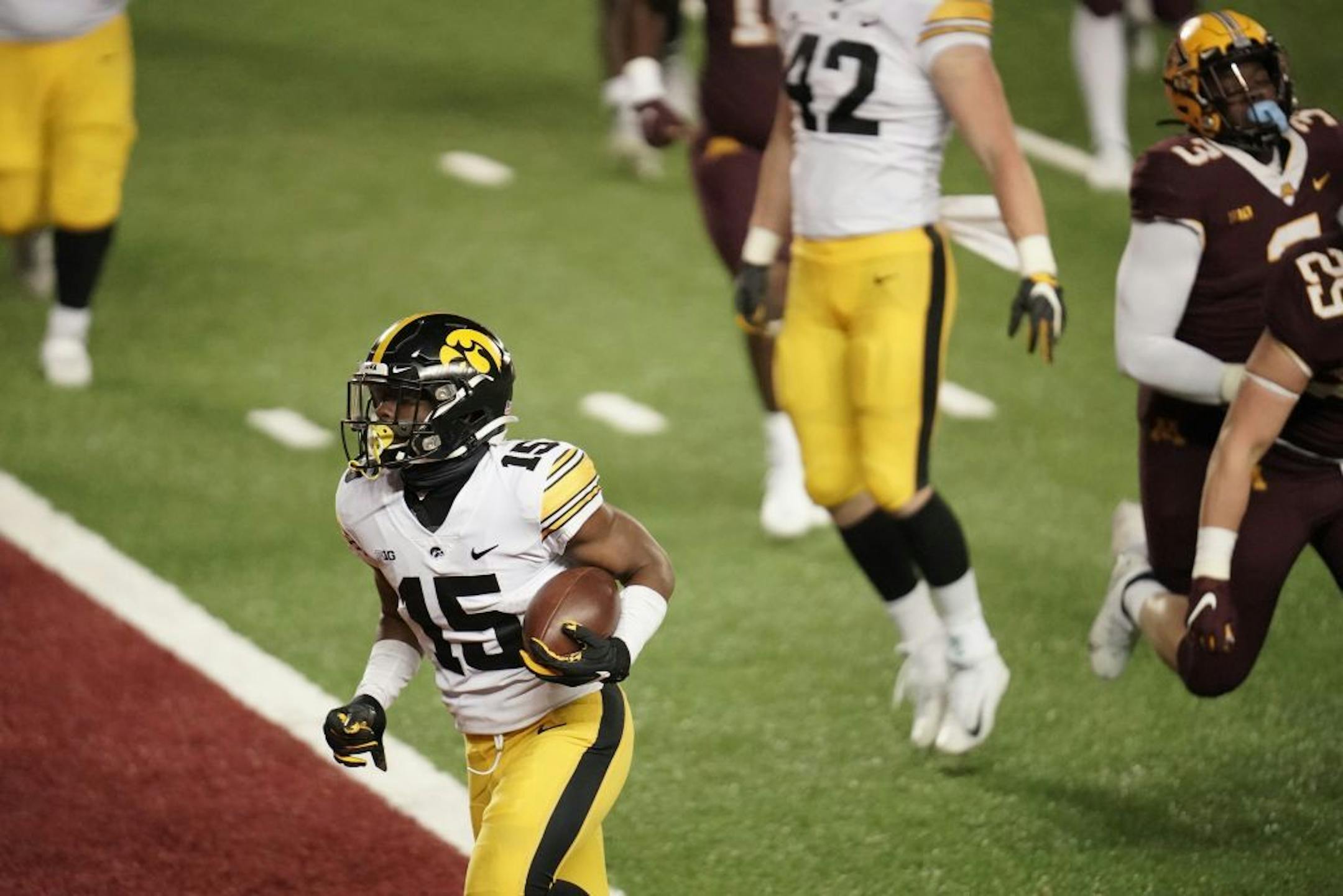 Iowa Hawkeyes running back Tyler Goodson (15) scored a two point conversion.