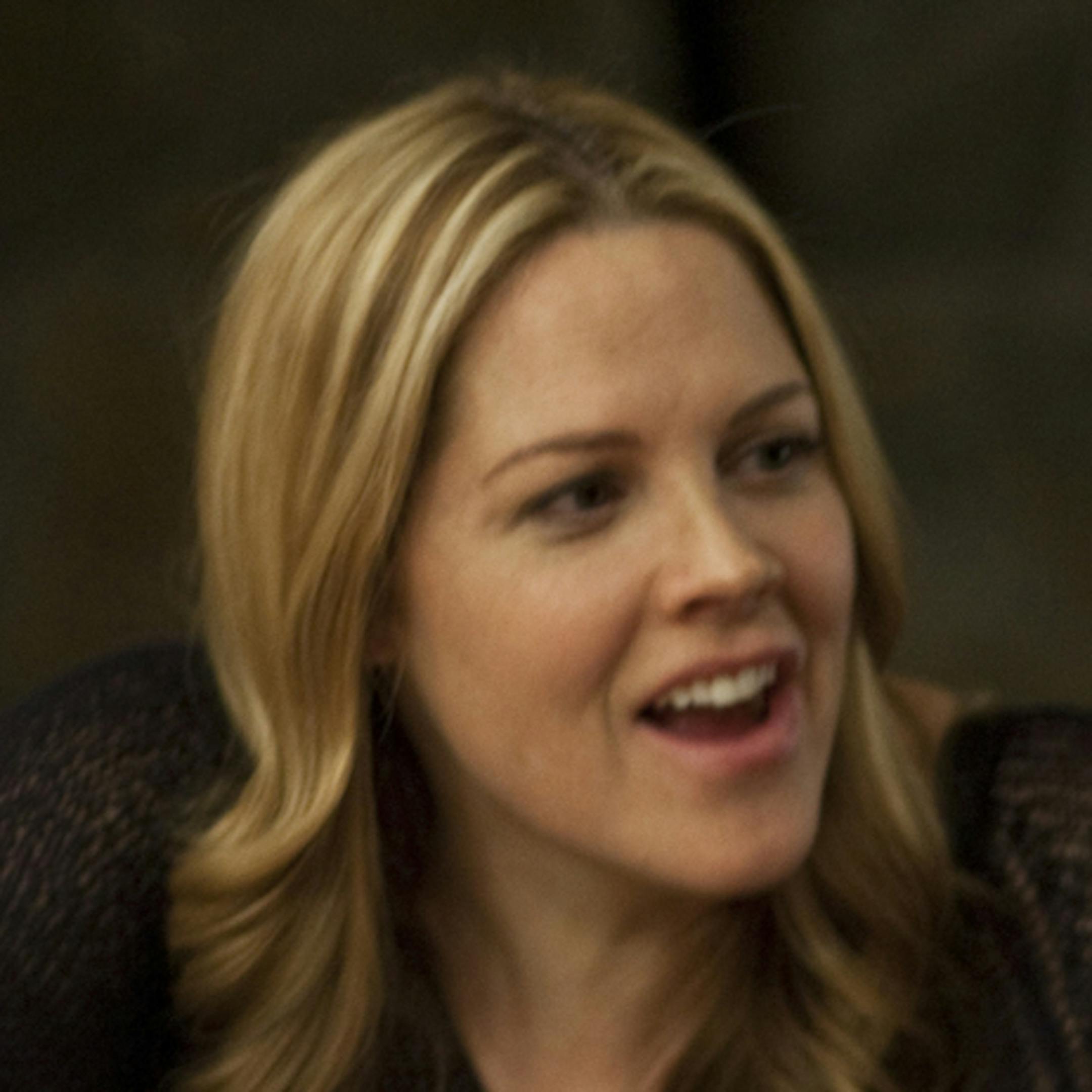 IN PLAIN SIGHT -- "All's Well that Ends" Episode 508 -- Pictured: (l-r) Mary McCormack as Mary Shannon, Frederick Weller as Marshall Mann -- (Photo by: Cathy Kanavy/USA Network) ORG XMIT: MIN2013101520183009