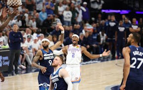 Oklahoma City Thunder guard Shai Gilgeous-Alexander (2) reacts after scoring in the fourth quarter.