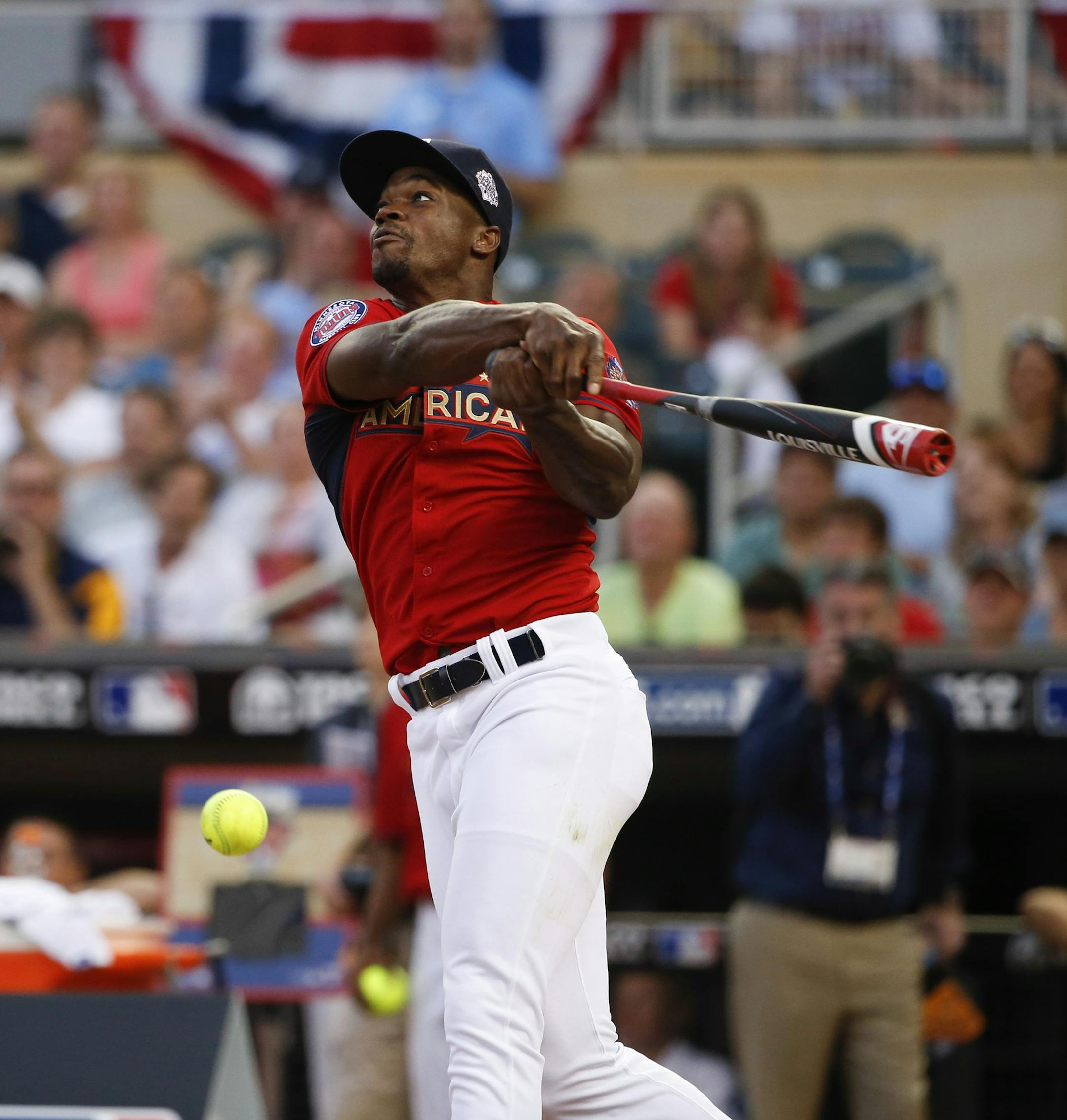 Vikings running back Adrian Peterson struggled hitting the full speed pitches of Jennie Finch, the Olympic softball star during the Legends & Celebrity softball game Sunday afternoon. ] JEFF WHEELER ‚Ä¢ jeff.wheeler@startribune.com The All-Star Legends & Celebrity game followed the Futures Game Sunday evening, July 13, 2014 at Target Field in Minneapolis.