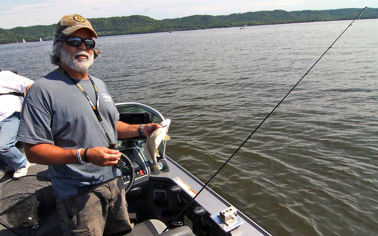 Walleye Road Trip': Take a week to cruise Minnesota and catch our tastiest  fish