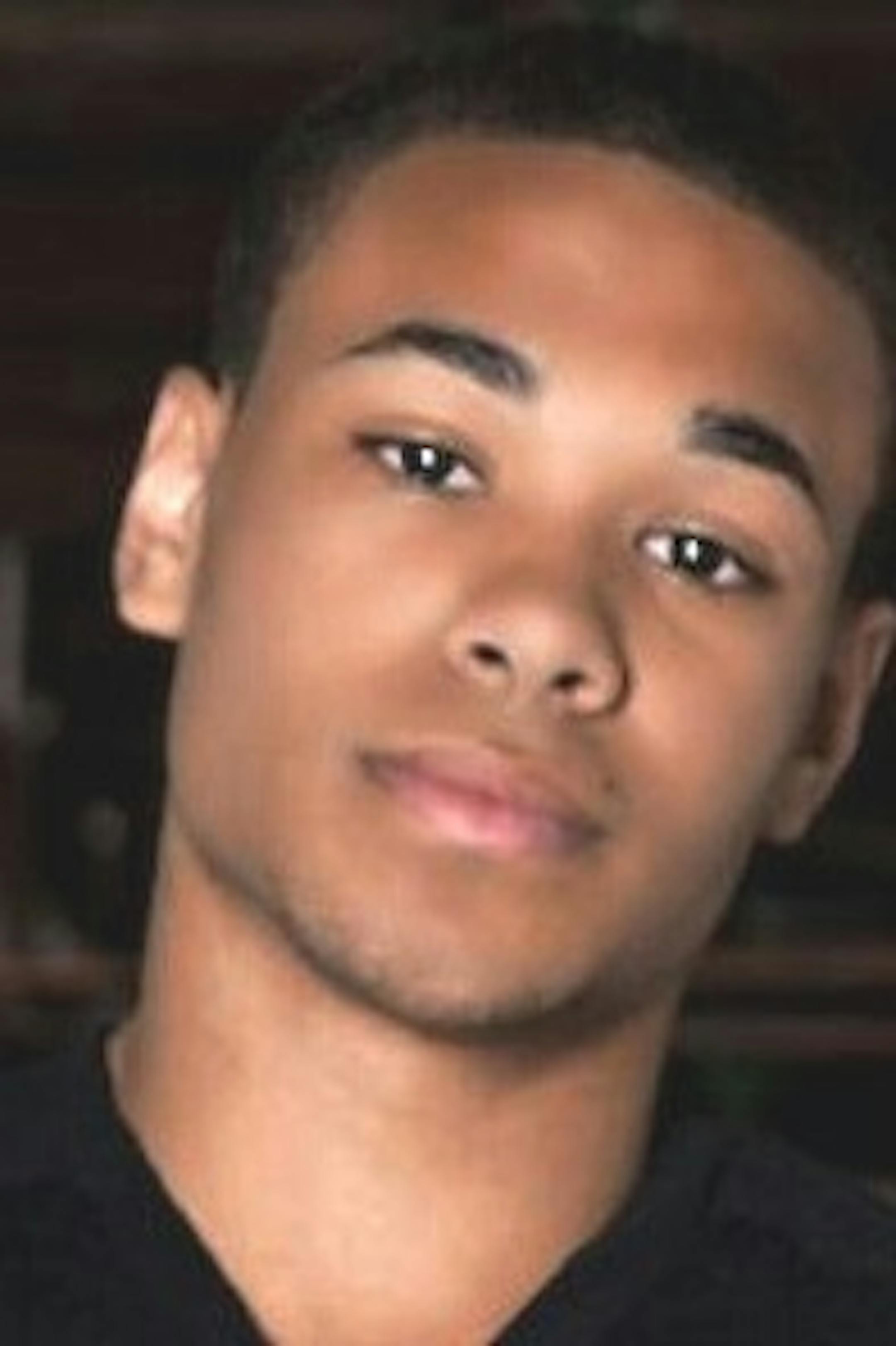 Isaiah Brower, St.Paul Highland Park football, sr., 2013-14