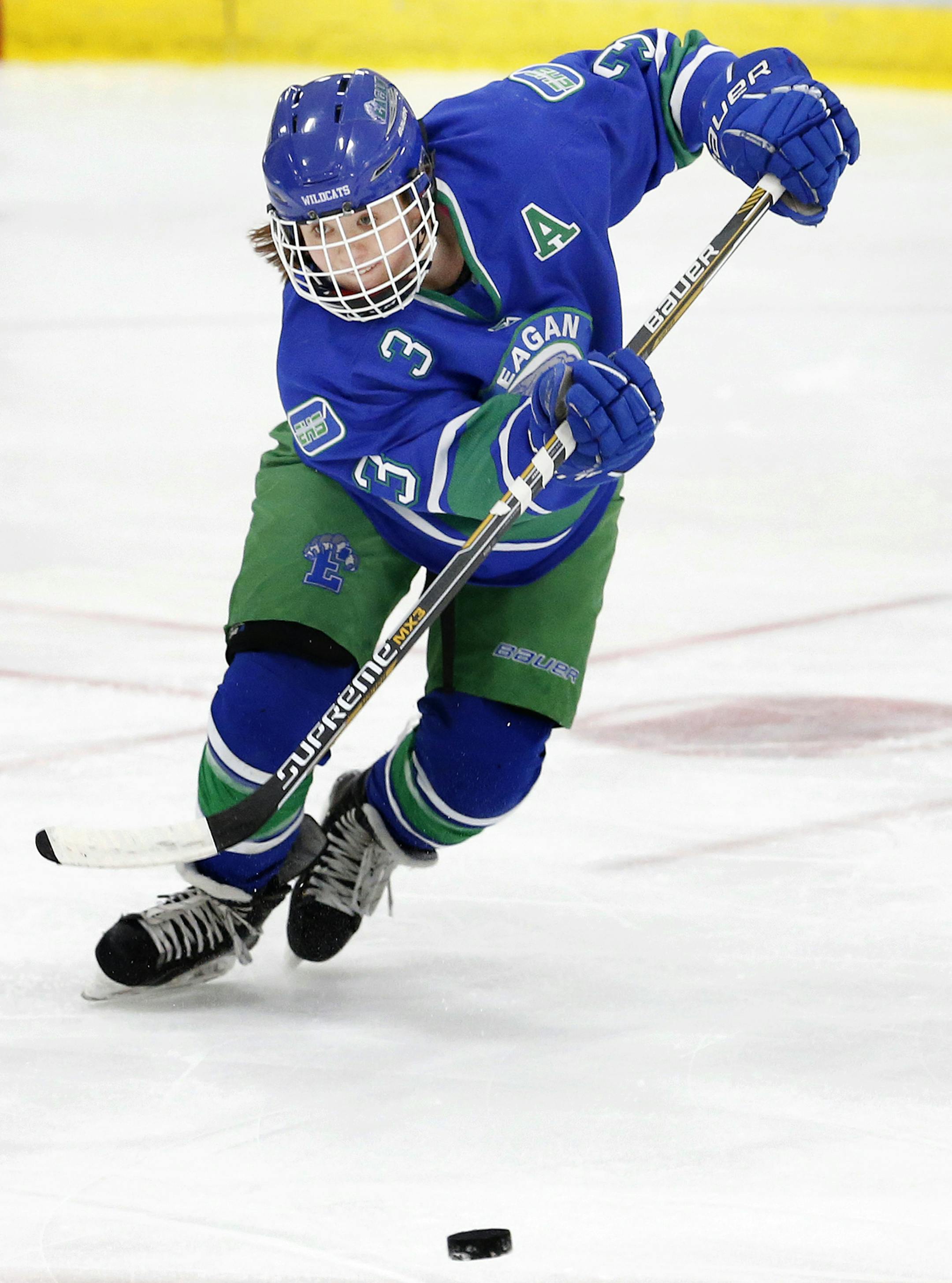 Brooke Madsen (3) of Eagan during Tuesday night's game vs. Shakopee. ] CARLOS GONZALEZ cgonzalez@startribune.com, January 27, 2015, Shakopee, Minn., Eagan girls hockey vs. Shakopee High School,