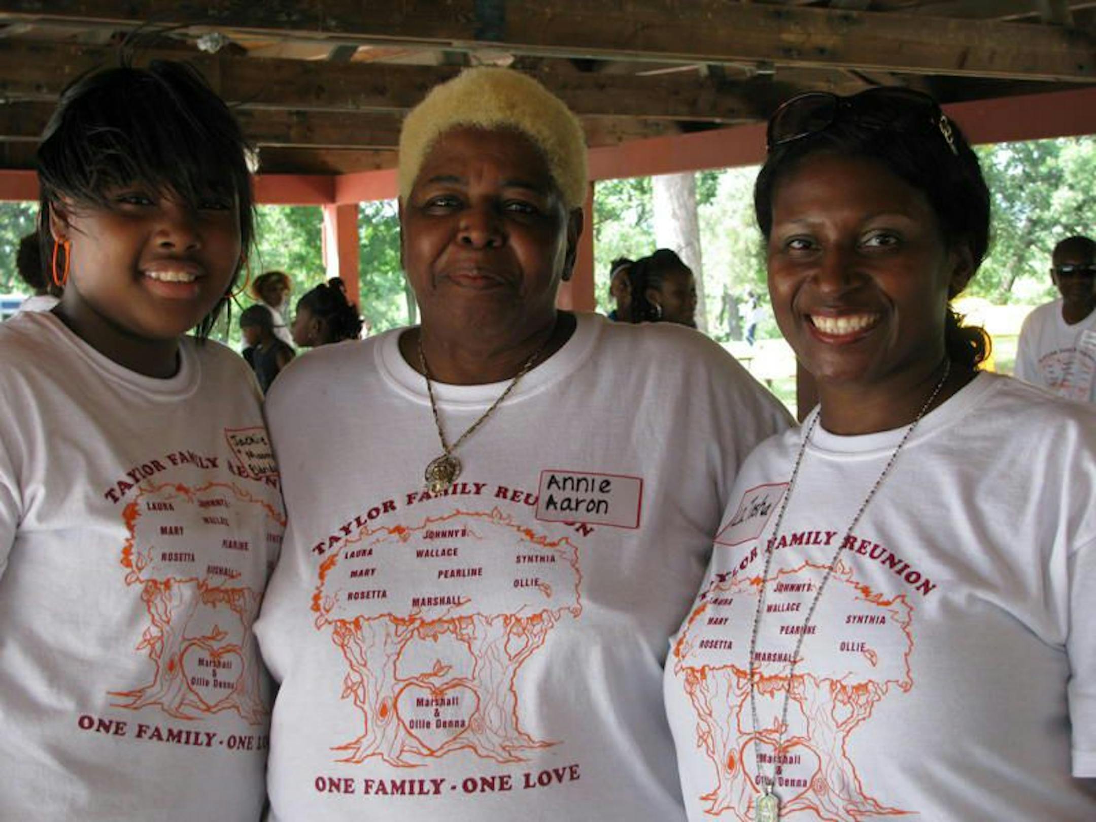 Taylor Family Reunion: Jacquelyn Eldridge (cousin), Annie Aaron (aunt of La Tasha) and La Tasha Reed.