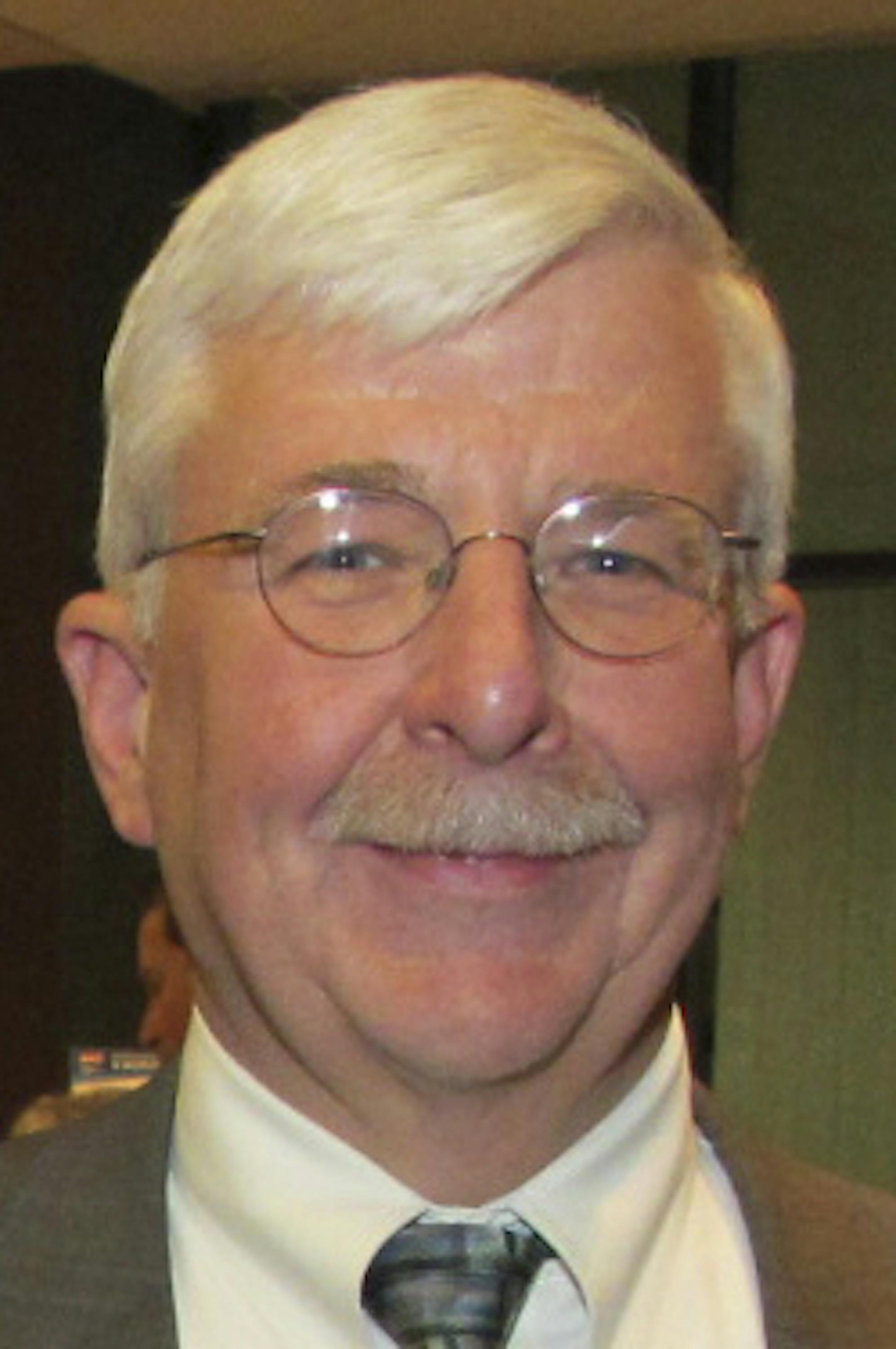 Sara Glassman, sglassman@startribune.com At The Sylvies, the Minnesota Chapter of the National MS Society honored locals who contributed to the movement. Mike Crusham, Clear Channel; Holly Anderson, National MS Society, Minnesota Chapter president; and Bill Cook, Donaldson Company.