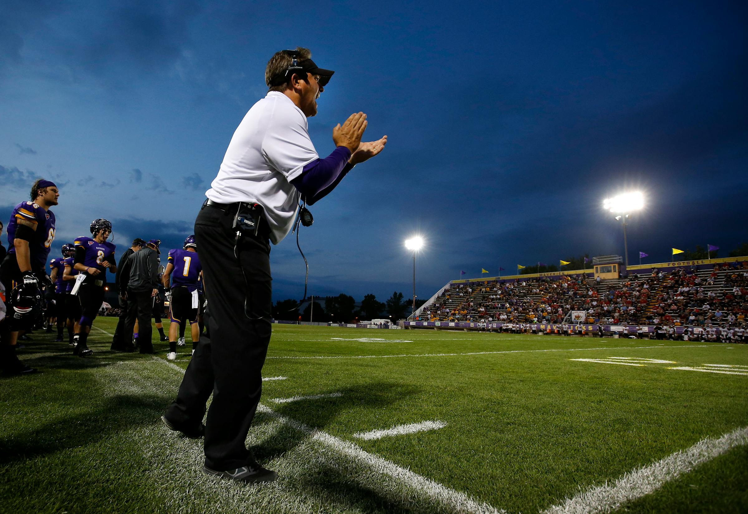 NCAA Division II and III football playoffs: Minnesota State Mankato stuns Augustana in final minutes