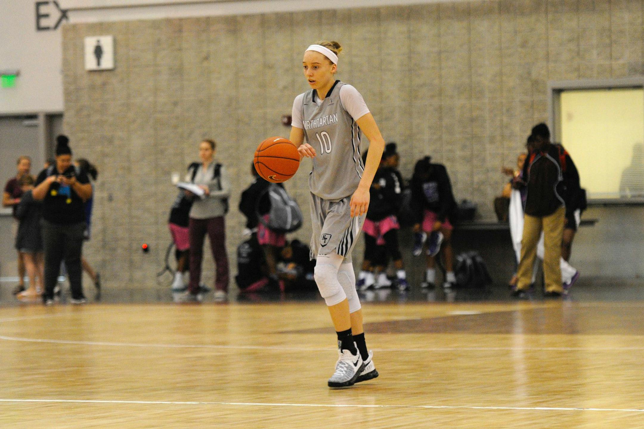 Hopkins freshman Paige Bueckers plays AAU ball for North Tartan.