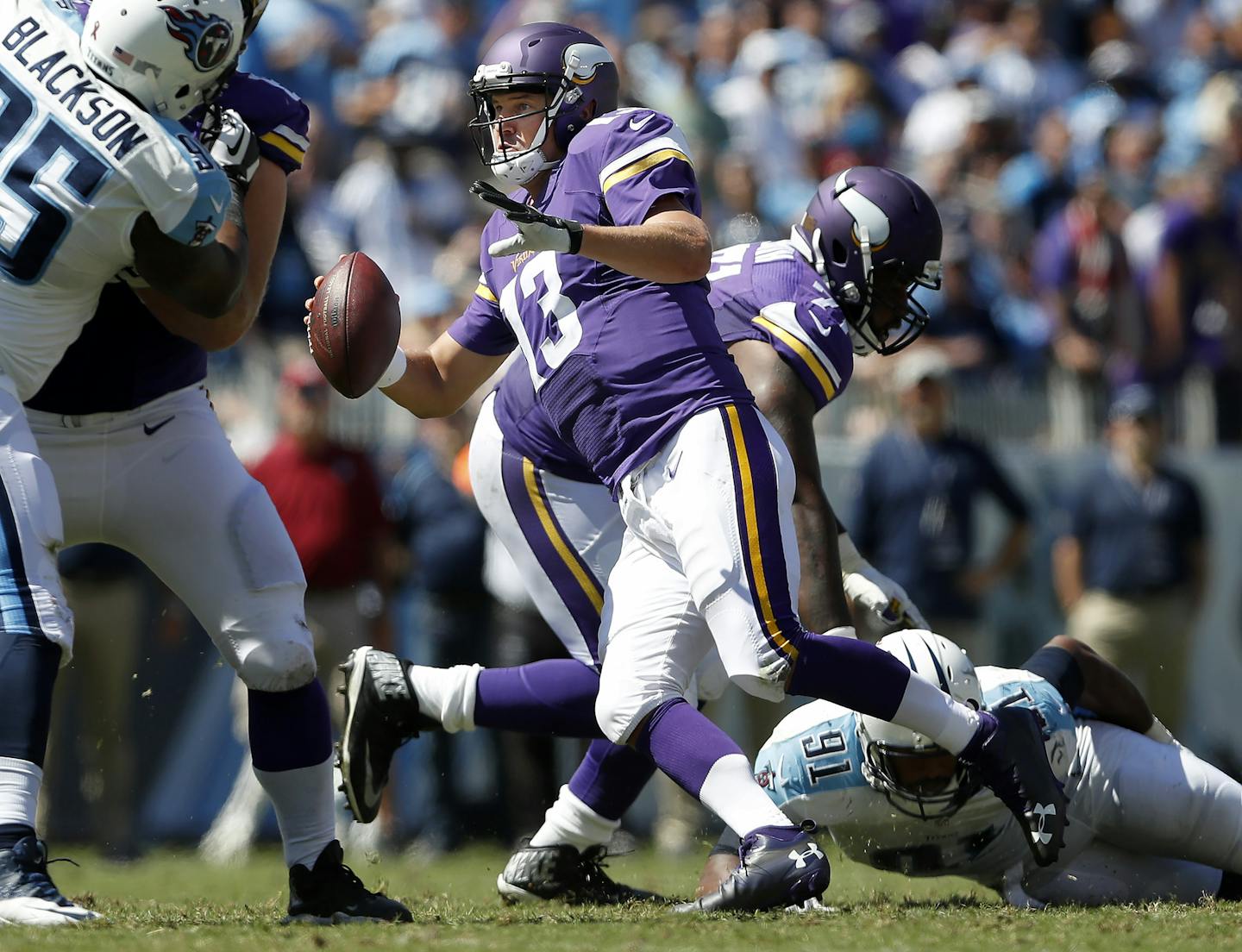 Vikings quarterback Shaun Hill (13) scrambled out of the pocket in the third quarter. ] CARLOS GONZALEZ cgonzalez@startribune.com - September 11, 2016, Nashville, TN, Nissan Stadium, NFL, Minnesota Vikings vs. Tennessee Titans