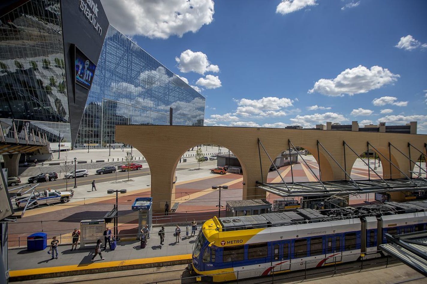 Unionized bus drivers, light-rail operators and others at Metro Transit voted authorize a strike during Super Bowl festivities next year.