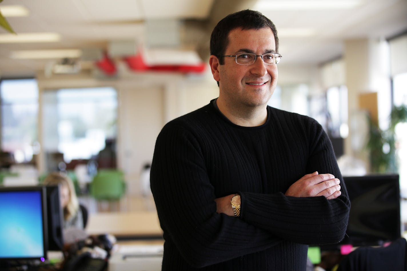 FILE -- David Goldberg, the chief executive of SurveyMonkey, at the firm�s headquarters in Palo Alto, Calif., Feb. 1, 2013. Goldberg, a serial Silicon Valley entrepreneur whose wife, the Facebook executive Sheryl Sandberg, described his invaluable support in her blockbuster book �Lean In,� died on May 1, 2015. He ways 47. (Jim Wilson/The New York Times)