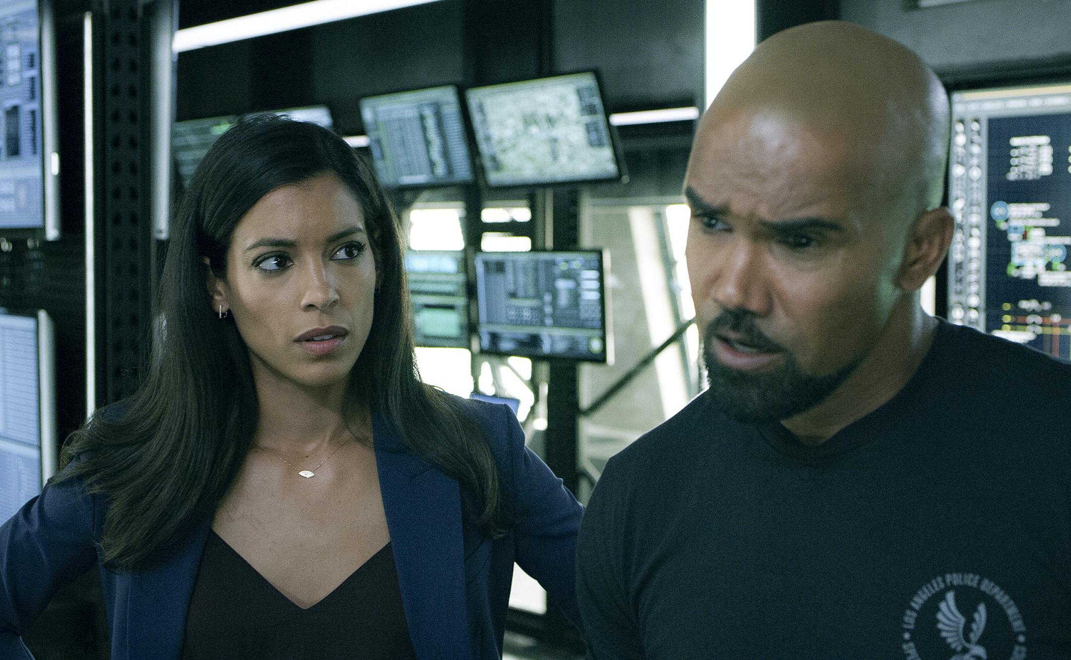 Stephanie Sigman as Jessica Cortez and Shemar Moore as Daniel "Hondo" Harrelson in "S.W.A.T." Photo: CBS