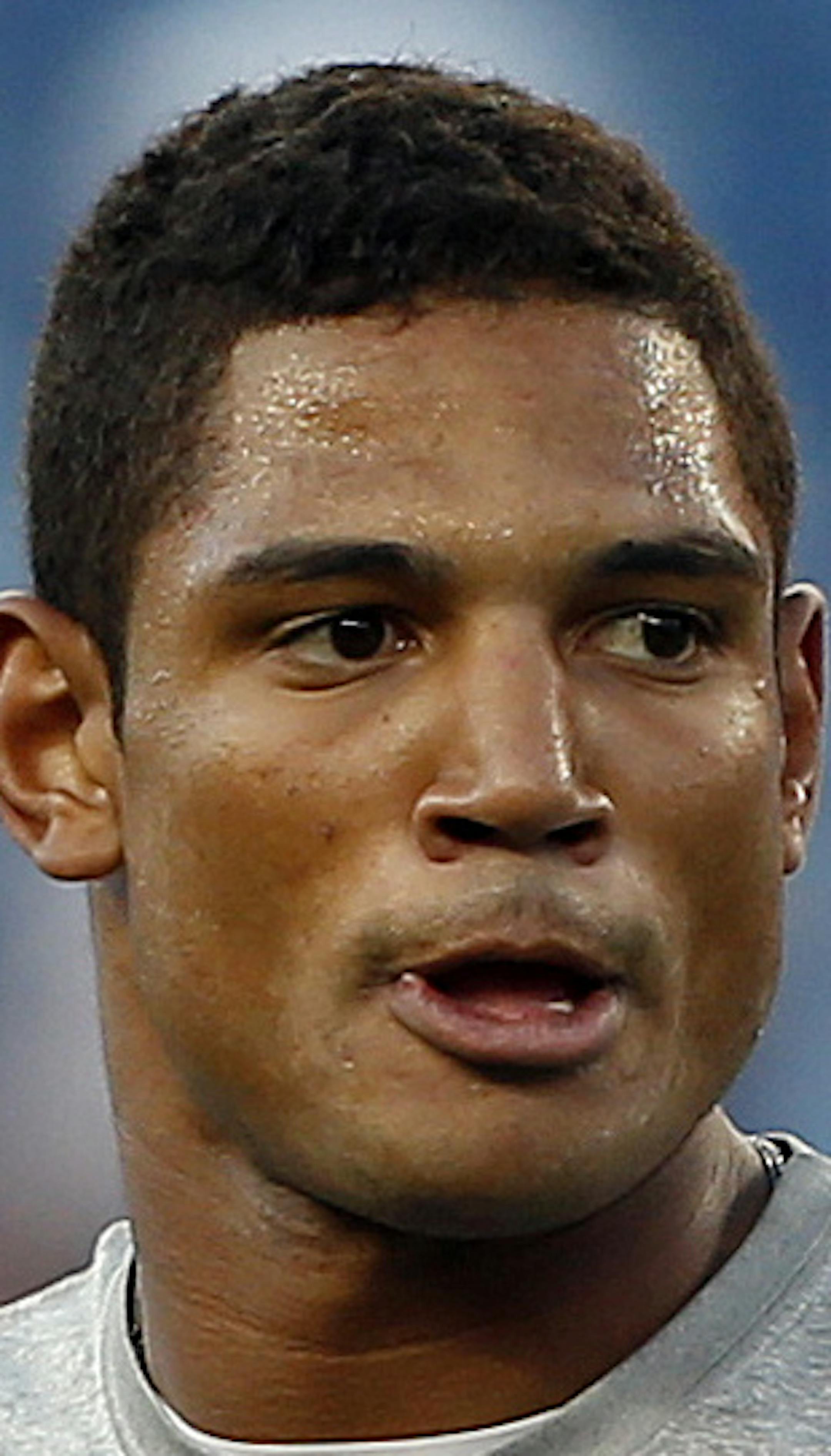 Tampa Bay Buccaneers quarterback Josh Freeman warms up before an NFL preseason football game against the New England Patriots Friday, Aug. 16, 2013, in Foxborough, Mass. (AP Photo/Michael Dwyer) ORG XMIT: FBO1