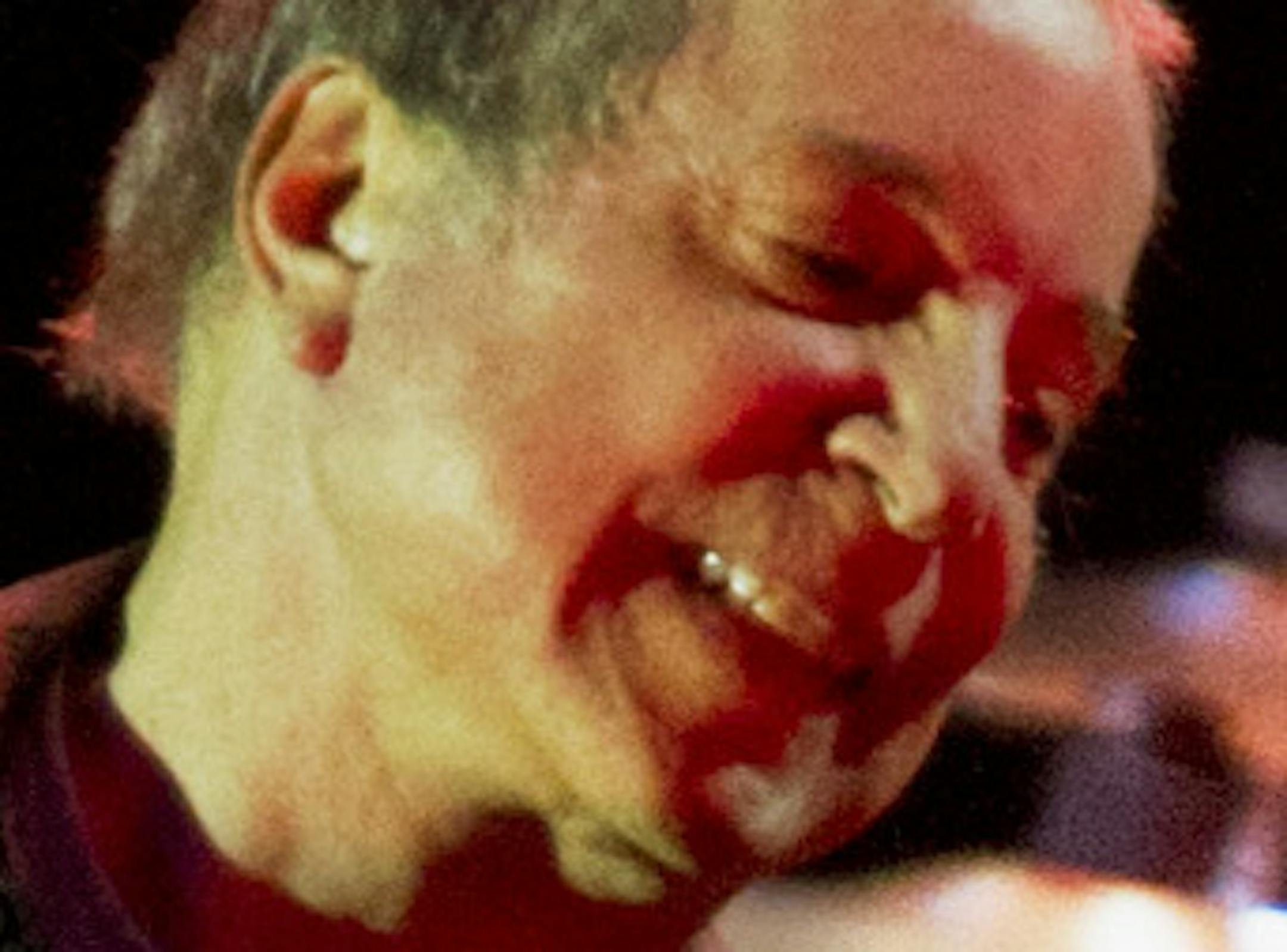 DAVID BREWSTER ¬• dbrewster@startribune.com Monday 05/02/11 Minneapolis PAUL SIMON CONCERN at Minneapolis Convention Center : ] Paul Simon played at his concert at the Minneapolis Convention Center Monday night.