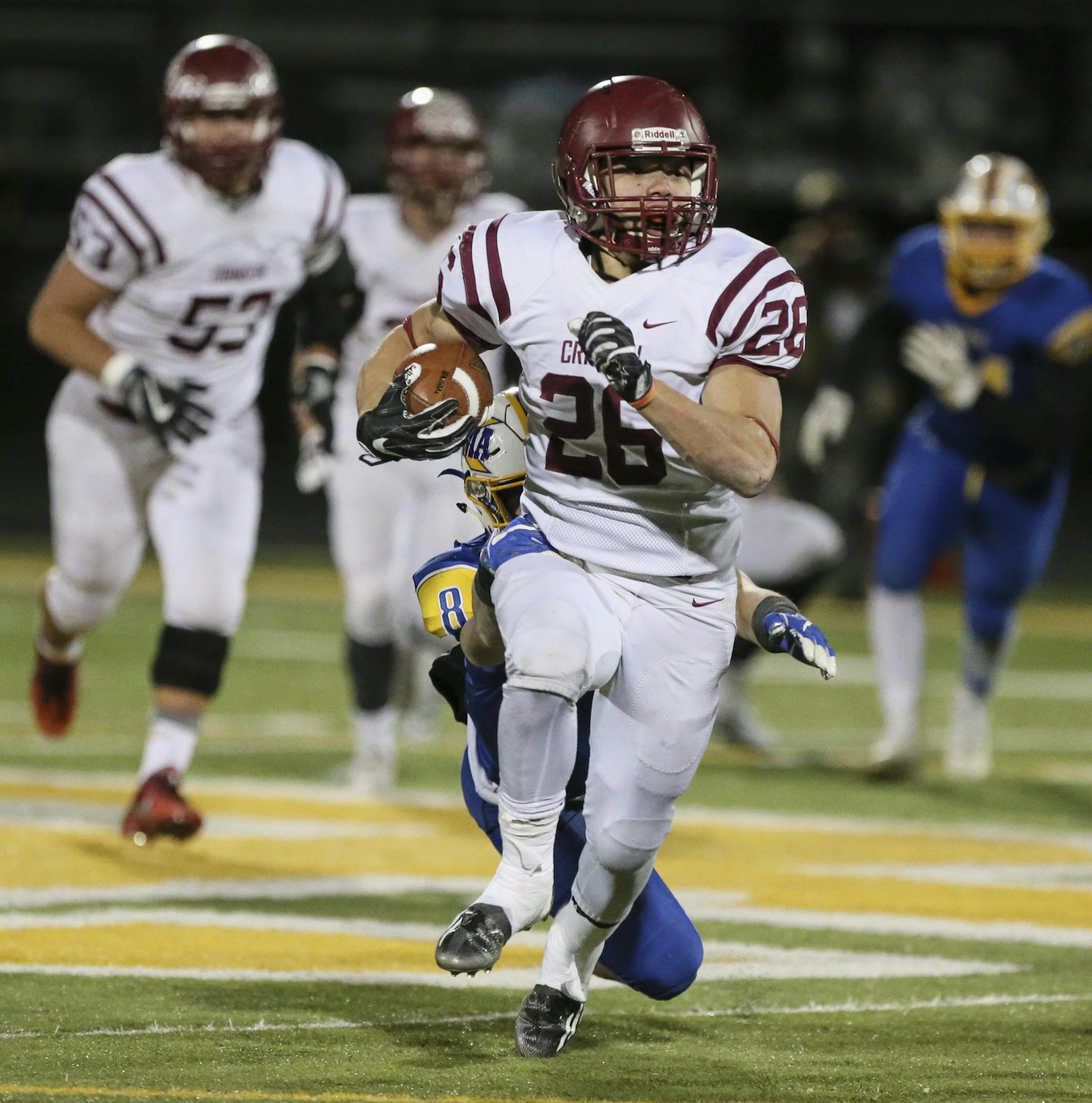 Maple Grove's Evan Hull (26) ran 104 yards against St. Michael-Albertville. ] RENEE JONES SCHNEIDER &#x2022; renee.jones@startribune.com Class 6A quarterfinals between St. Michael-Albertville and Maple Grove on Thursday, November 9, 2017, in Brooklyn Park, Minn. ORG XMIT: MIN1711092157365777