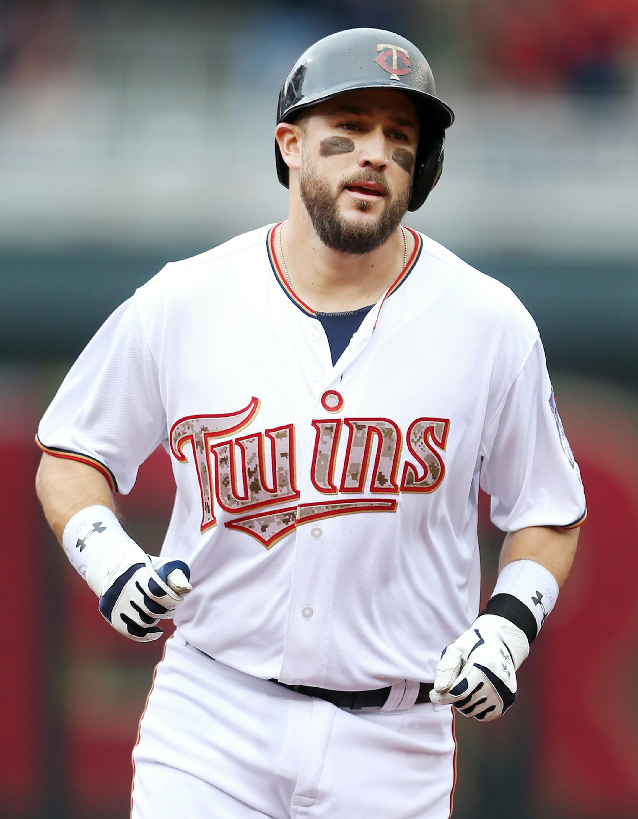Twins third baseman Trevor Plouffe rounded the bases after hitting a 3 run homer in the second inning Monday May 25, 2015 in Minneapolis, MN.The Minnesota Twins hosted the Boston Red Sox at Target Field .] Jerry Holt/ Jerry.Holt@Startribune.com
