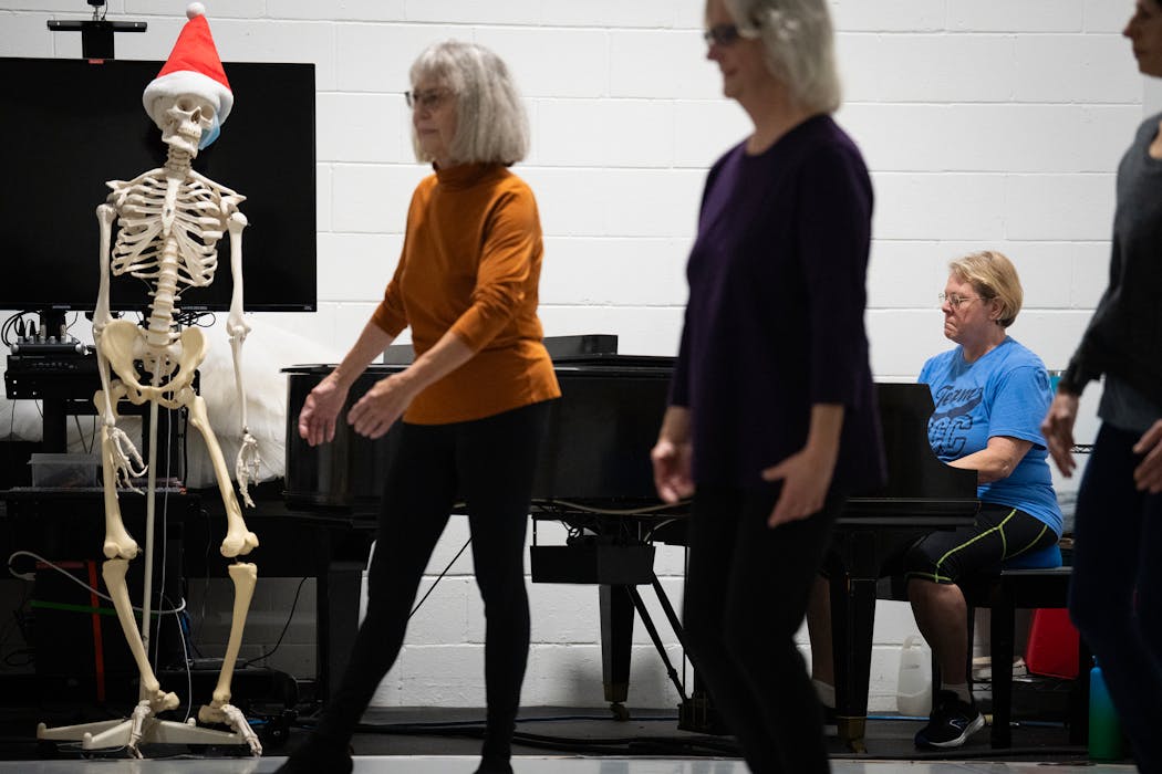 Some boomer ballet students say the opportunity to dance to live piano music by Martha Brown is as inspiring as the class itself.