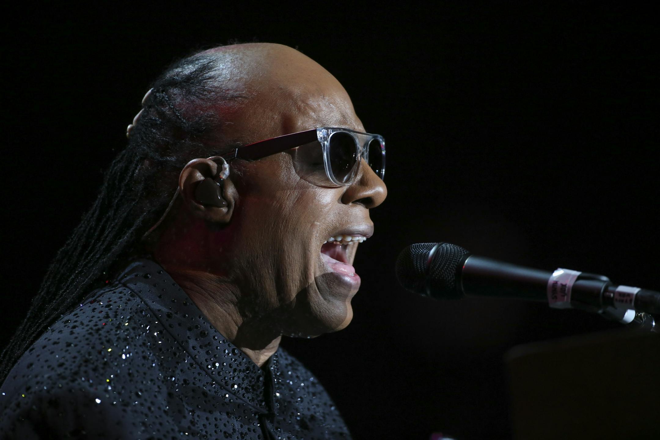 Stevie Wonder began at the Hammond organ with the first cut on the album, "Love's in Need of Love Today" Sunday night at Target Center.
