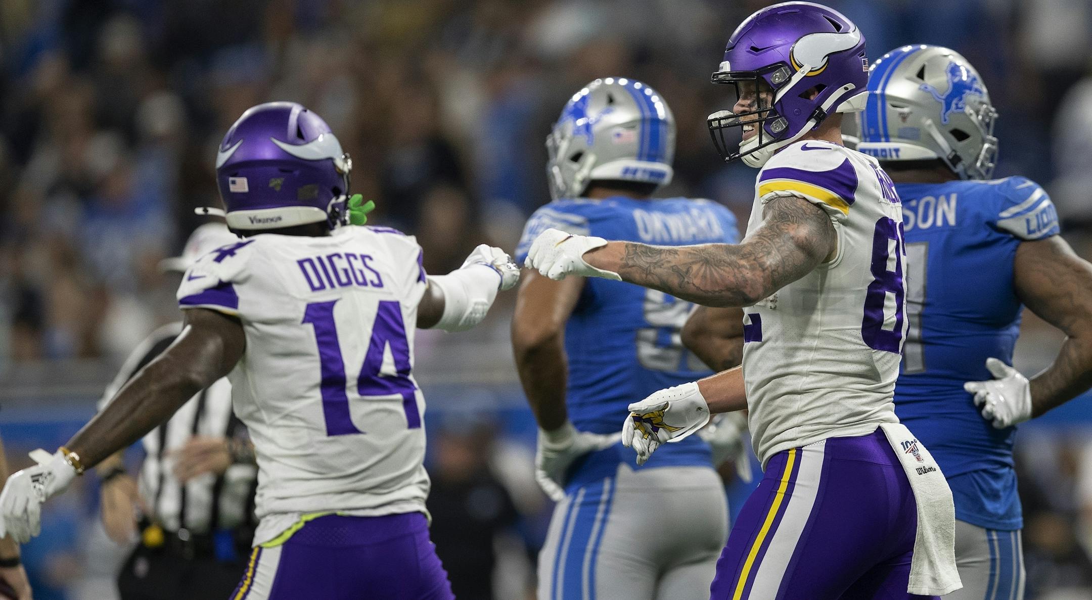 Minnesota Vikings wide receiver Stefon Diggs (14) celebrated tight end Kyle Rudolph (82) fourth quarter touchdown at Ford Field.