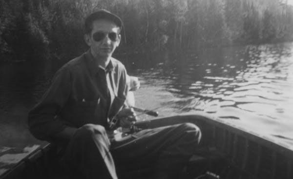 Don Anderson, Dennis Anderson's dad, on Gunflint Lake in the late 1940s after he returned from World War II. ORG XMIT: MERbd6285c38495790c876a398cad25