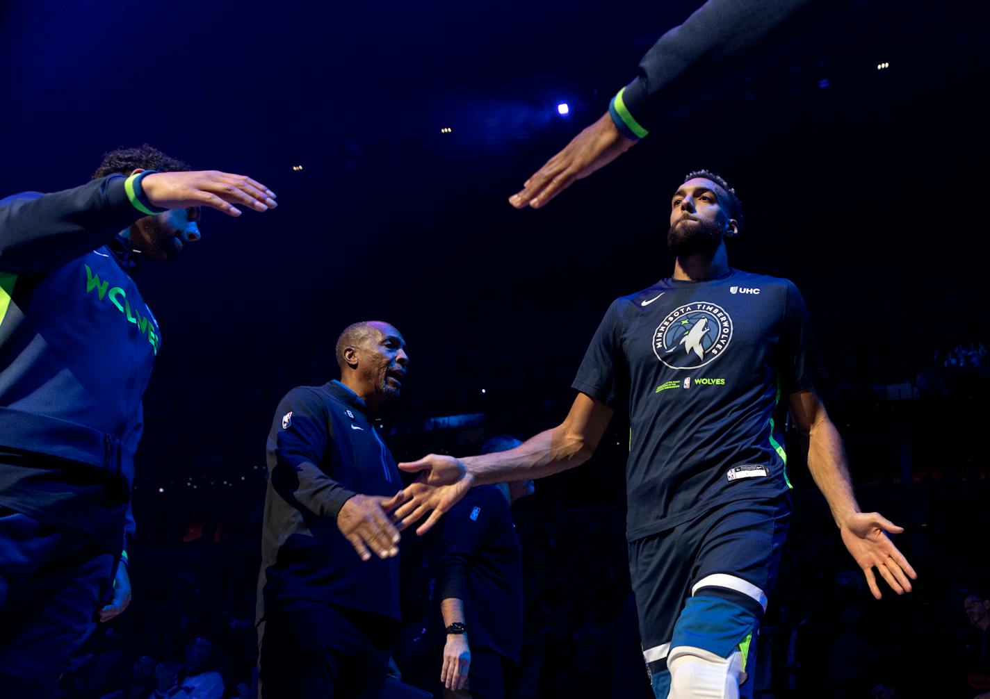 Rudy Gobert (27) of the Minnesota Timberwolves Wednesday, November 9, 2022, at Target Center in Minneapolis, Minn. ] CARLOS GONZALEZ • carlos.gonzalez@startribune.com.