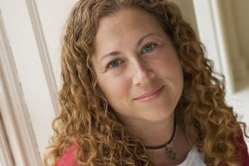 Jodi Picoult author of "Change of Heart"