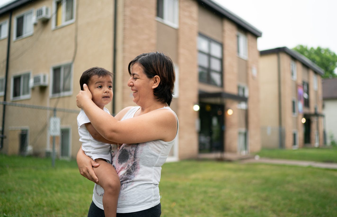 Vanessa Del Campo with her daughter Regina outside their Minneapolis apartment. ] GLEN STUBBE &#x2022; glen.stubbe@startribune.com Monday, June 24, 2019 Tenants who are part of an $18.5 million class action settlement by disgraced Minneapolis landlords for poor living conditions are now receiving their checks, ranging from $2,000 to $10,000. For some, it's not only a safety net but finally a sense of justice. What's Happening at this time: Vanessa Del Campo portrait