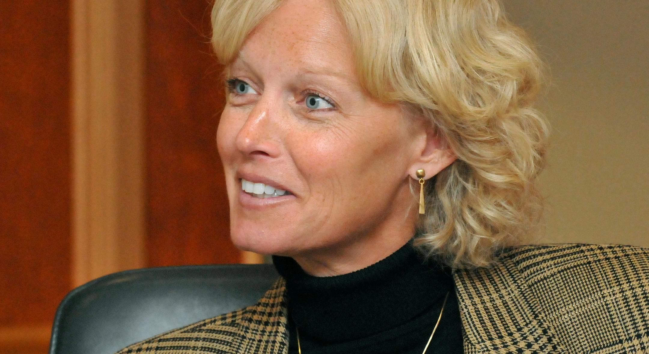 Joy Lindsay: StarTec Investments