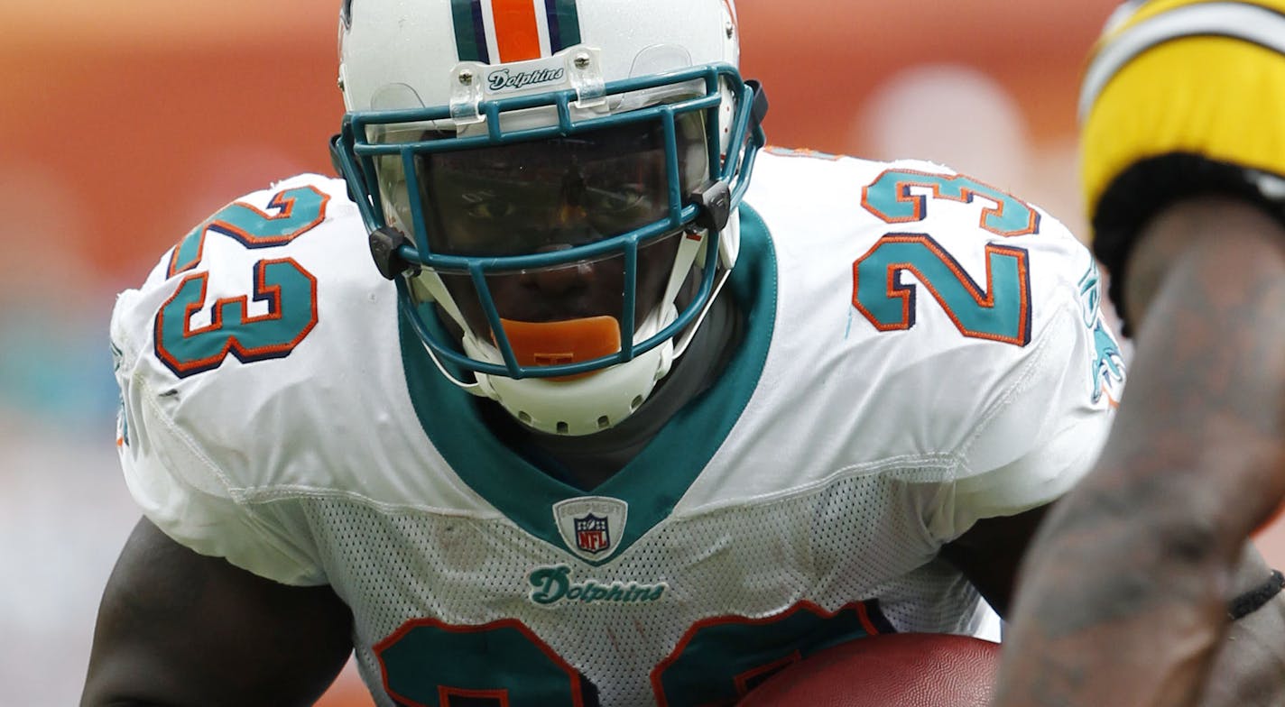 Miami Dolphins' Ronnie Brown (23) during the first half of a NFL football game in Miami, Sunday, Oct. 24, 2010 against the Pittsburgh Steelers. (AP Photo/Wilfredo Lee) ORG XMIT: NYOTK