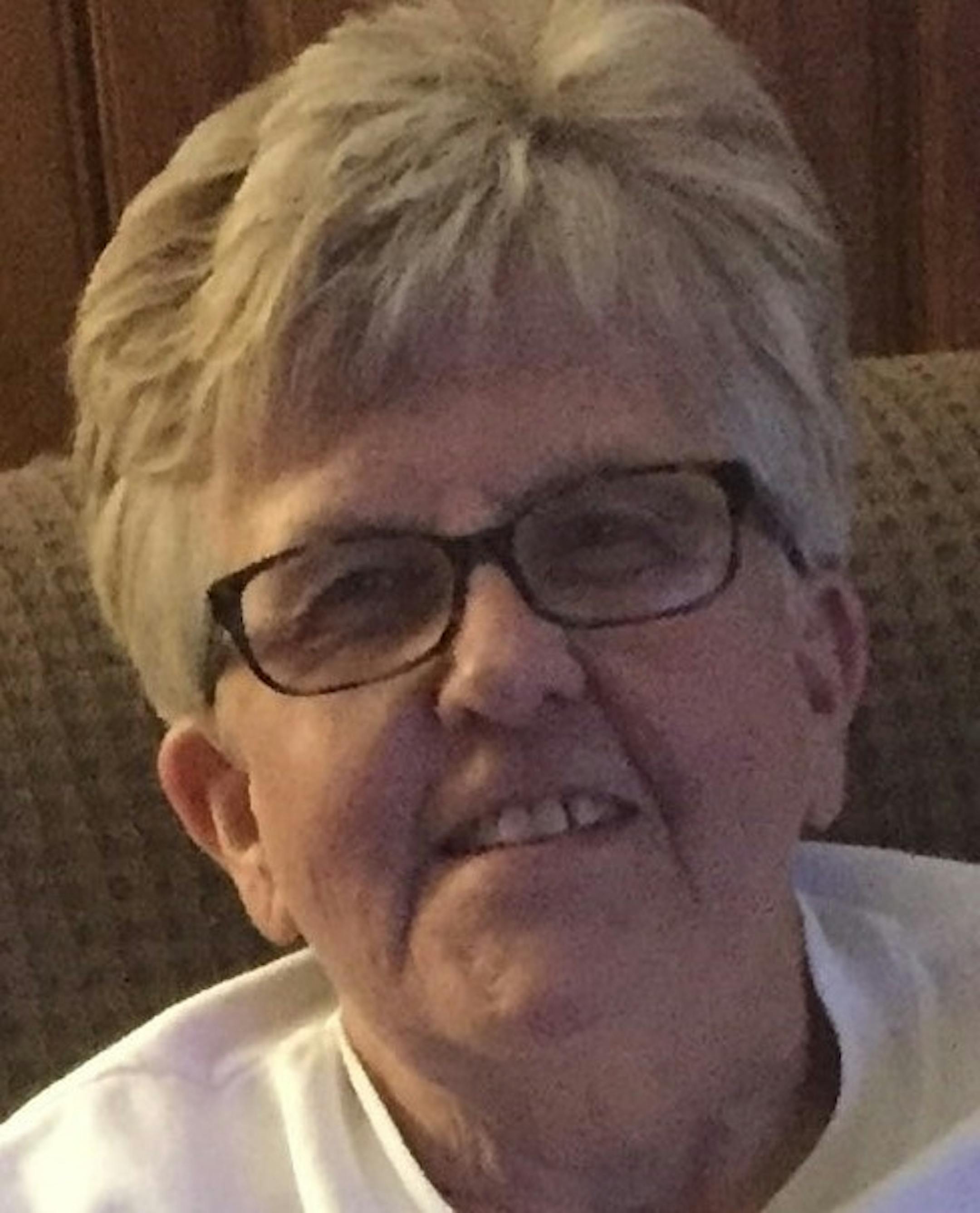 Robin Lynn Anderson died Aug. 12 at age of 64 from brain aneurysm.