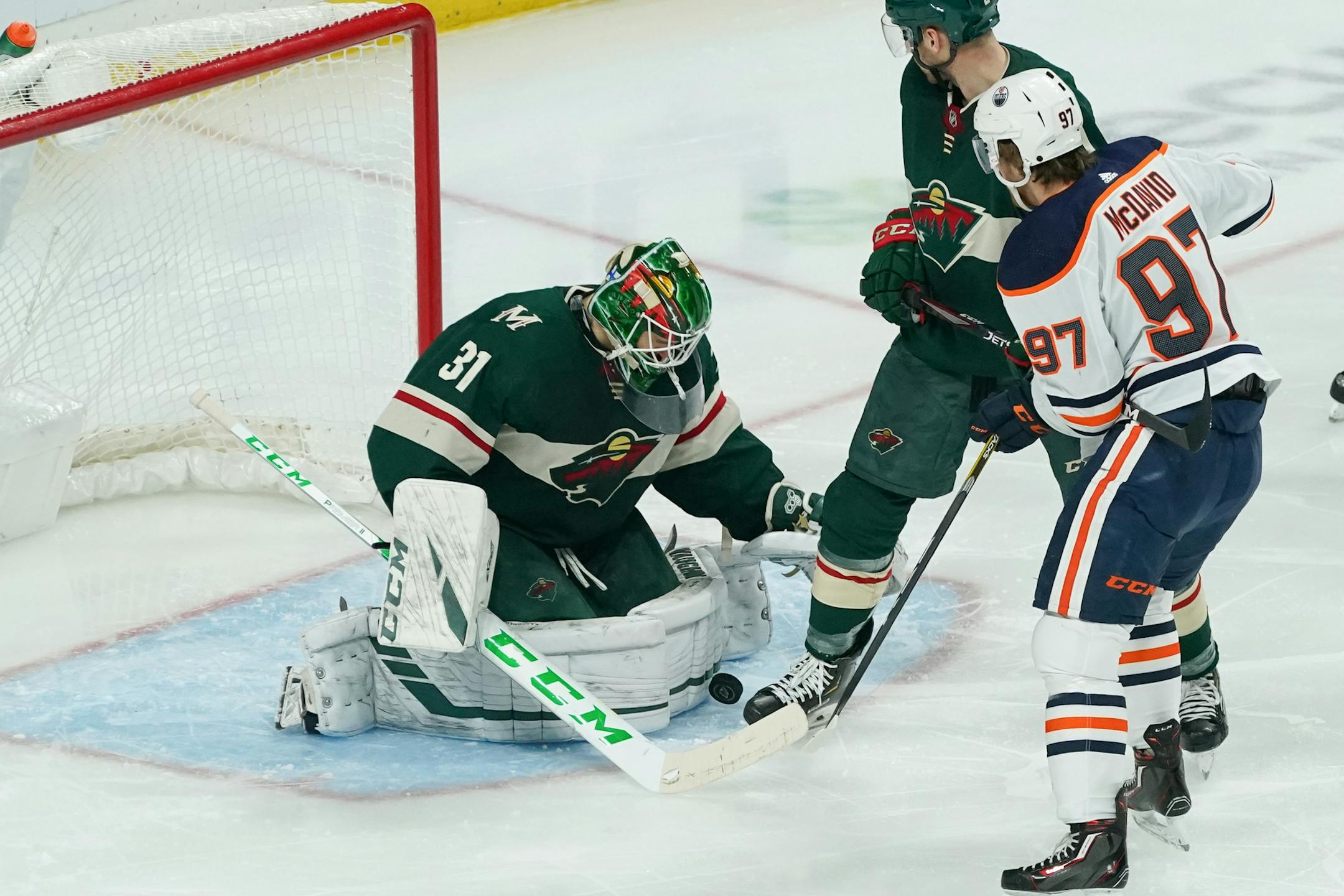 Minnesota Wild goalie Kaapo Kahkonen (31) with a second period save. ] GLEN STUBBE • glen.stubbe@startribune.com Thursday, December 12, 2019 Xcel Energy Center, NHL, Edmonton Oilers at Minnesota Wild, St Paul, Minnesota