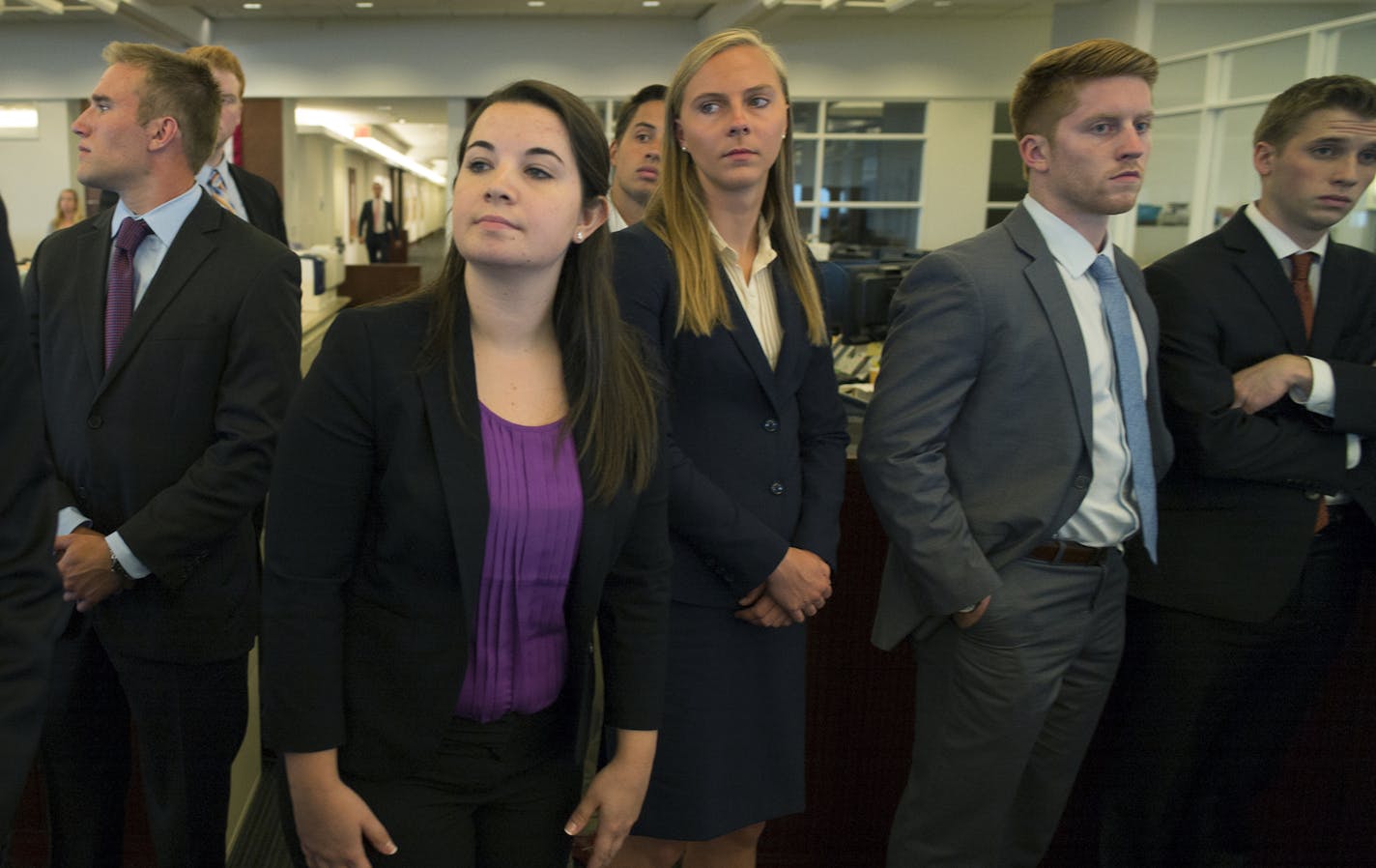 At Piper Jaffray headquarters in downtown Minneapolis, St. Olaf students interested in breaking into the world of finance got a tour of the trading floor and introduction to finance. Students include Sara Anderson and Natalie Bentley.] Richard Tsong-Taatarii/rtsong-taatarii@startribune.com