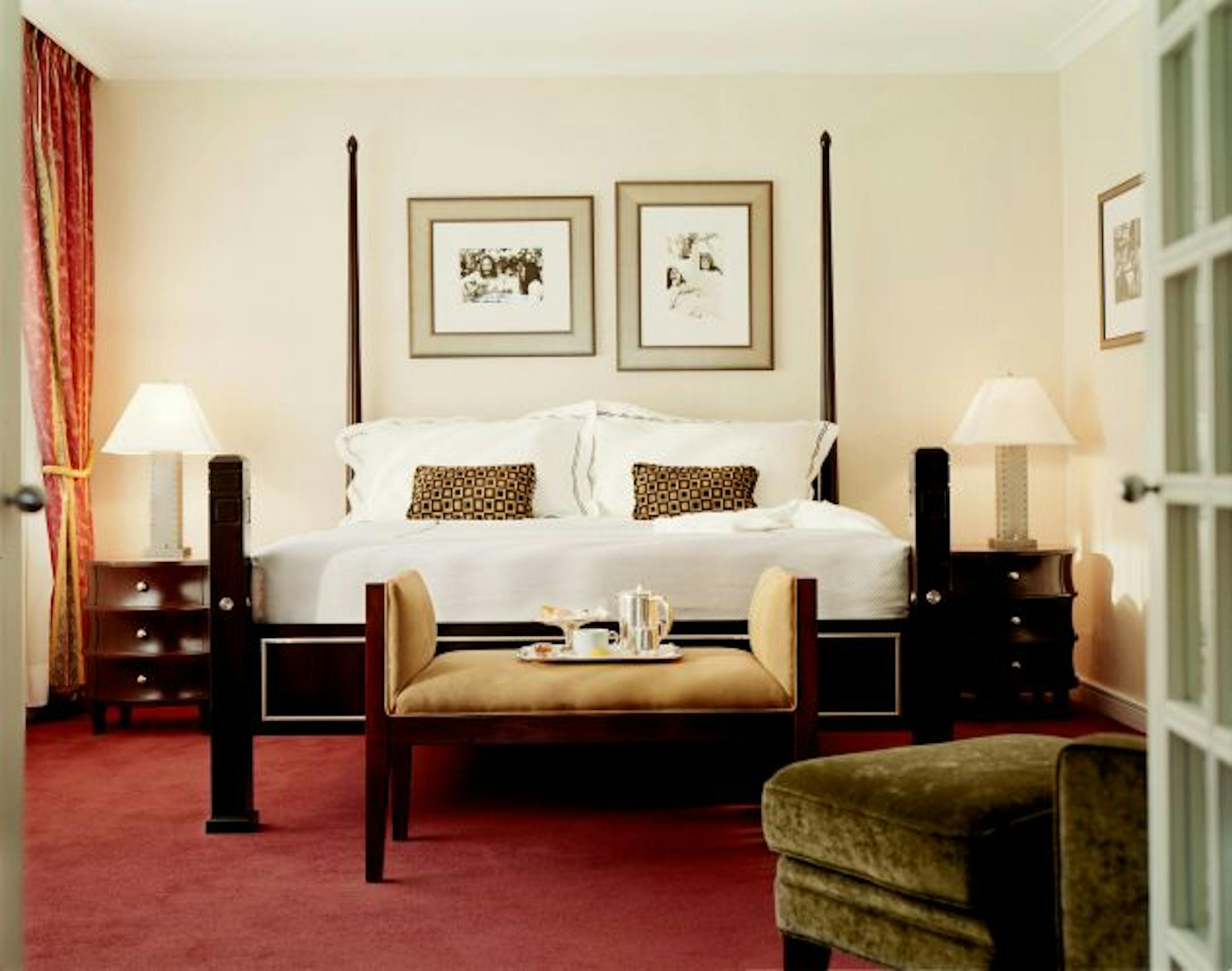 The room at the Queen Elizabeth in Montreal where John lennon and Yoko Ono held a 'peace in' in 1969