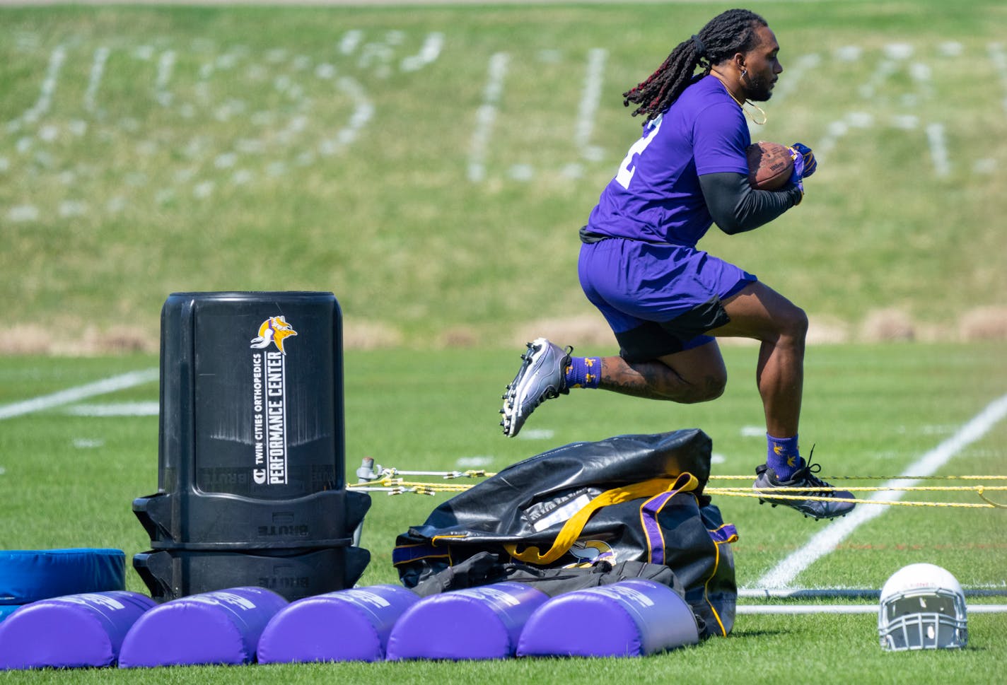 Minnesota Vikings running back Alexander Mattison (2) runs drills during an offseason workout Wednesday, May 03, 2023, at TCO Performance Center in Eagan, Minn. ]